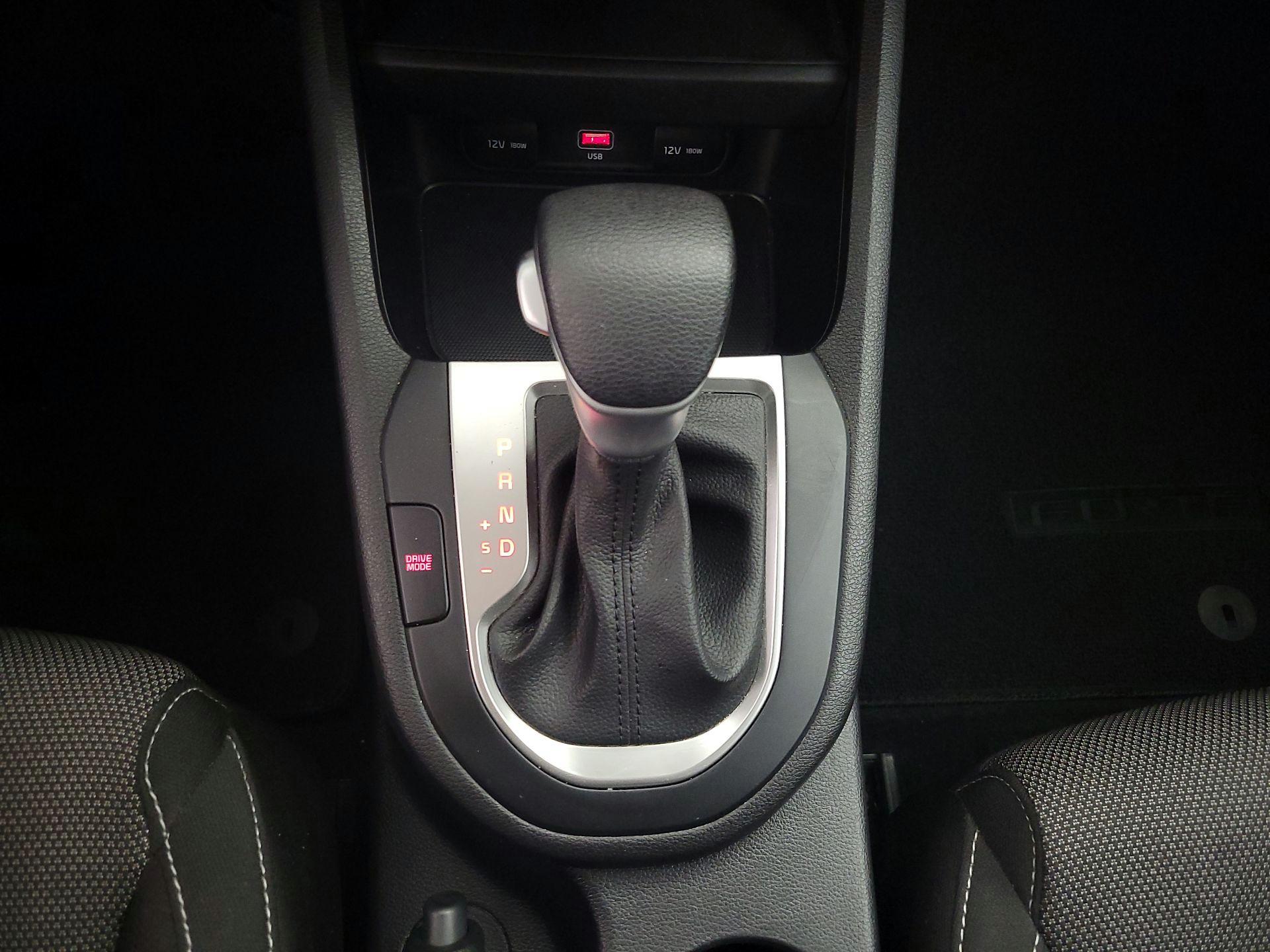 Thumbnail: 2023 Kia Forte - 17