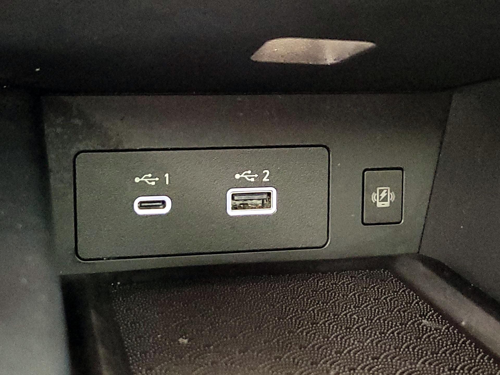 Thumbnail: 2022 INFINITI QX60 - 19