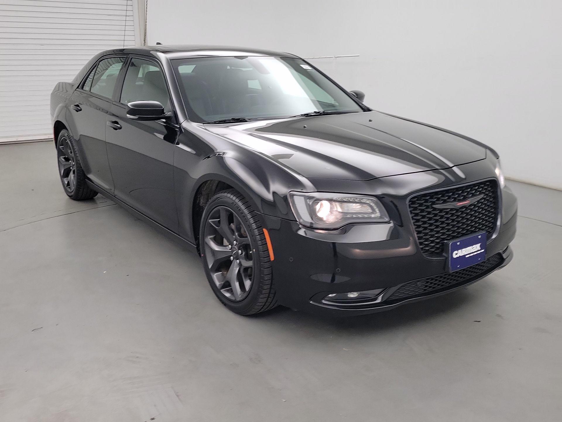 Thumbnail: 2023 Chrysler 300 - 1