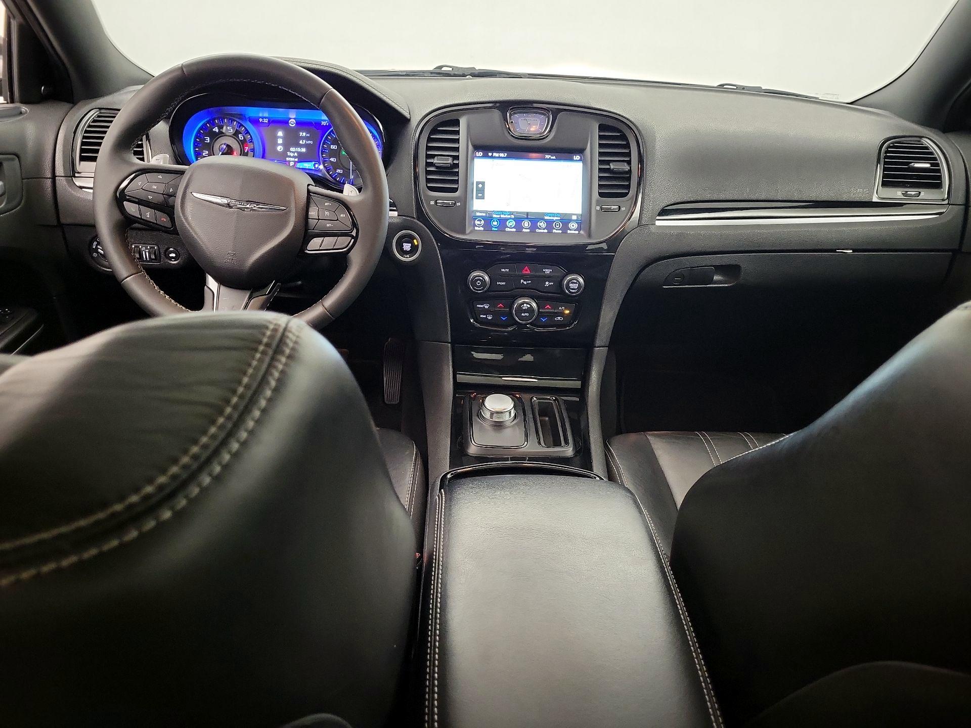 Thumbnail: 2023 Chrysler 300 - 8