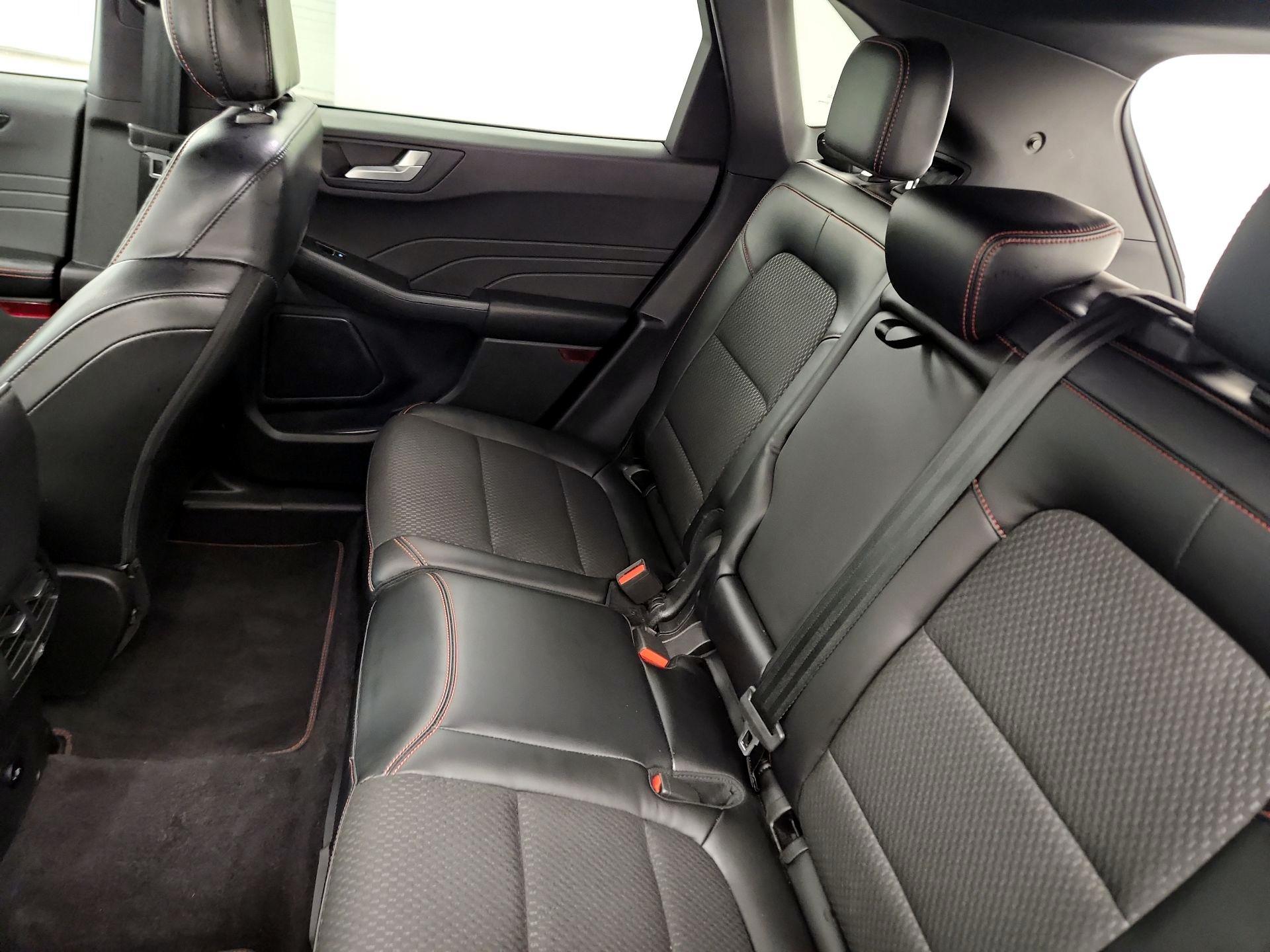 Thumbnail: 2023 Ford Escape - 17