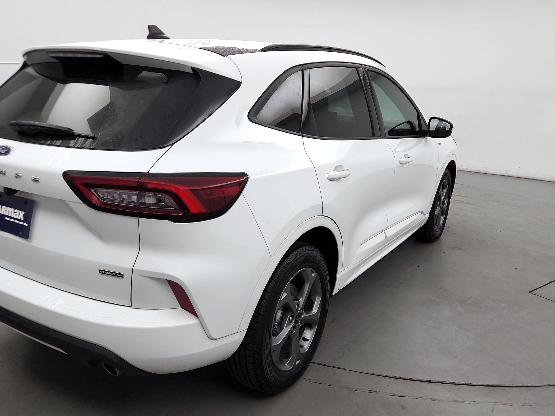 Thumbnail: 2023 Ford Escape - 5