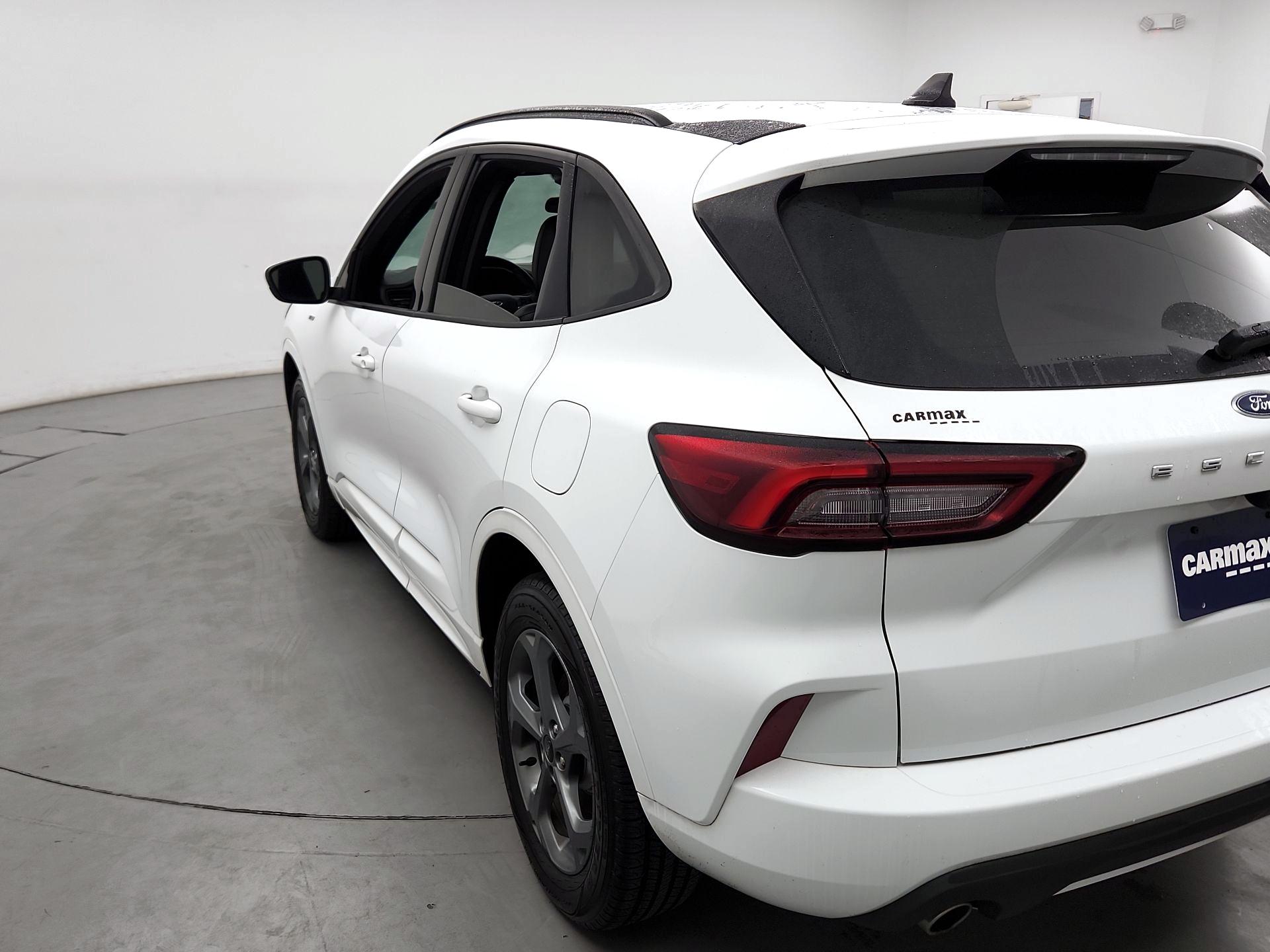 Thumbnail: 2023 Ford Escape - 7