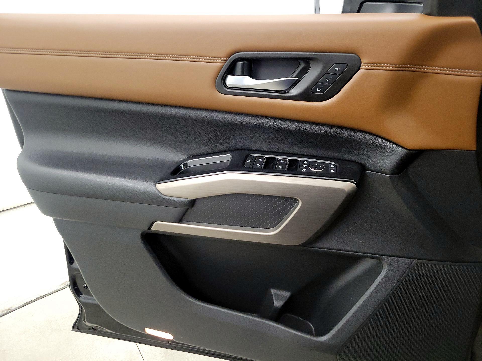 Thumbnail: 2022 Nissan Pathfinder - 12