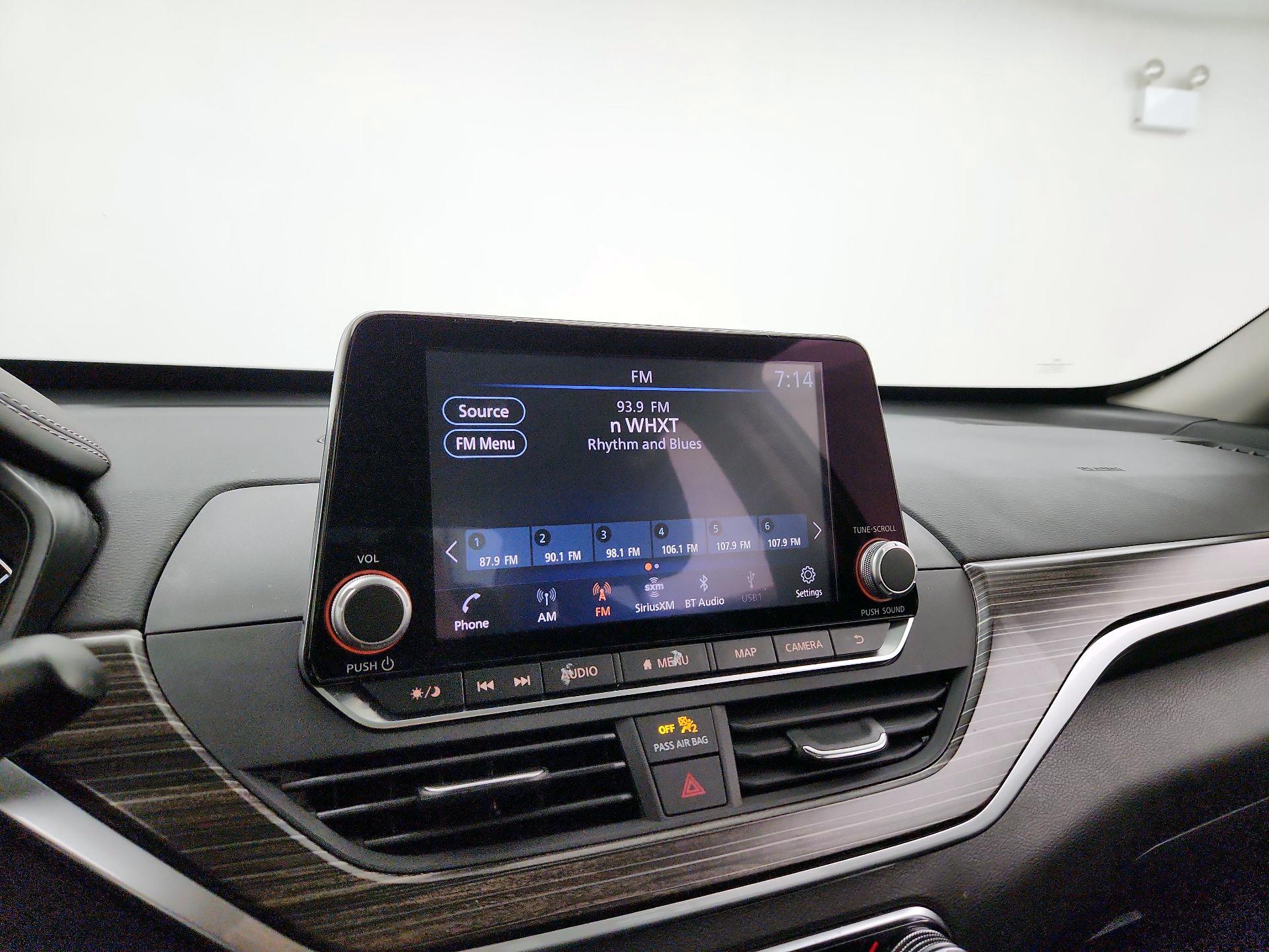 Thumbnail: 2022 Nissan Altima - 16