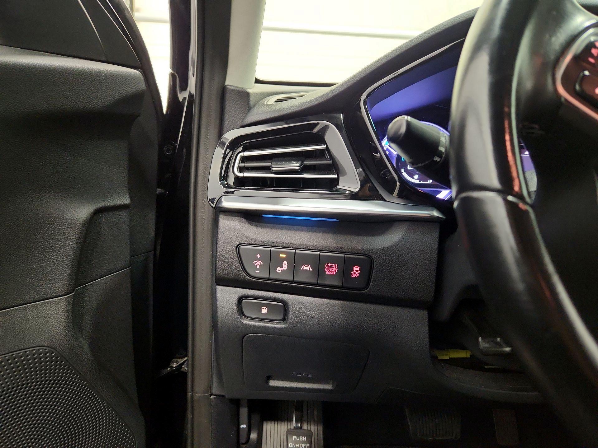 Thumbnail: 2022 Kia Niro - 13