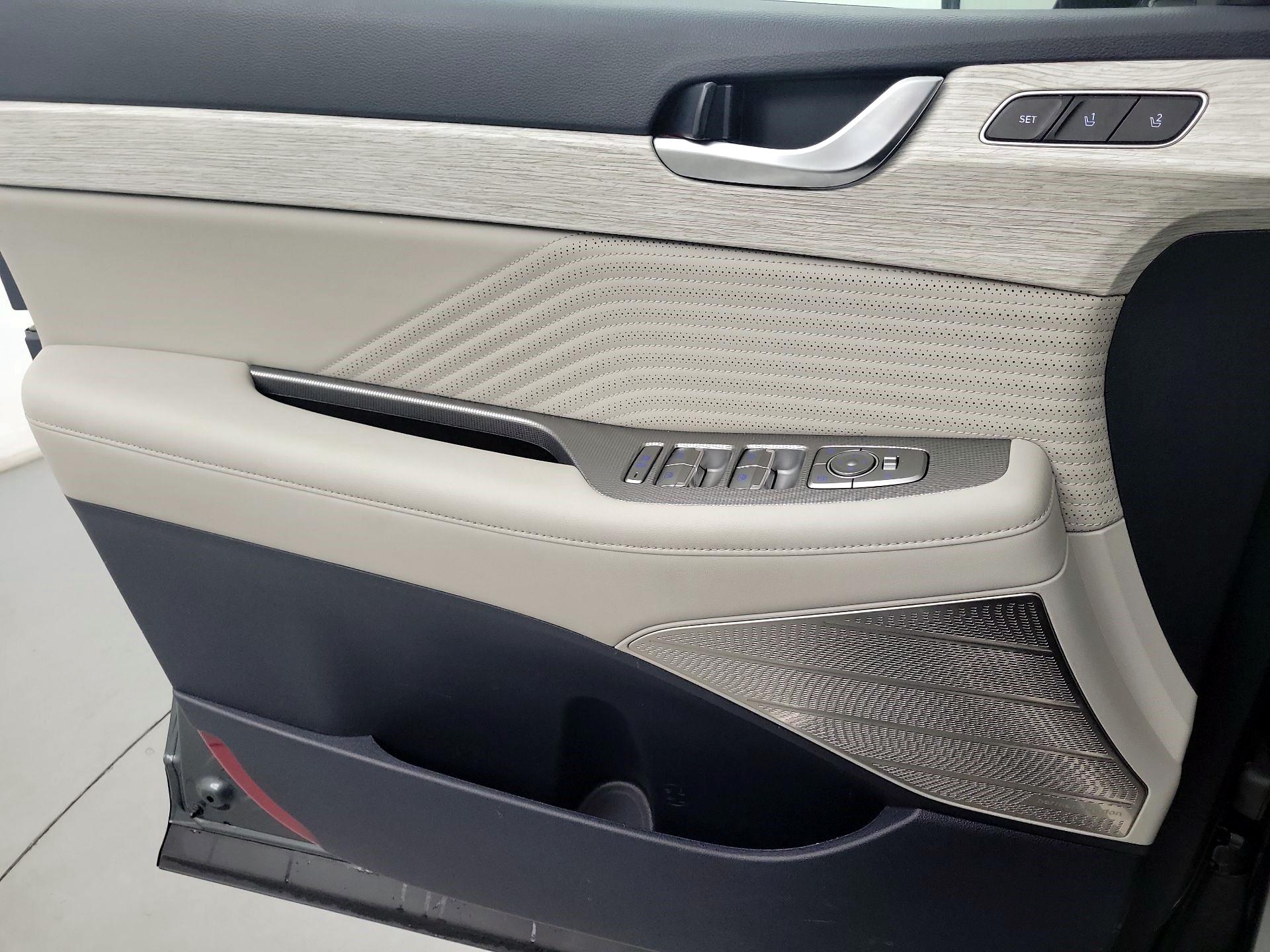 Thumbnail: 2024 Hyundai Palisade - 10