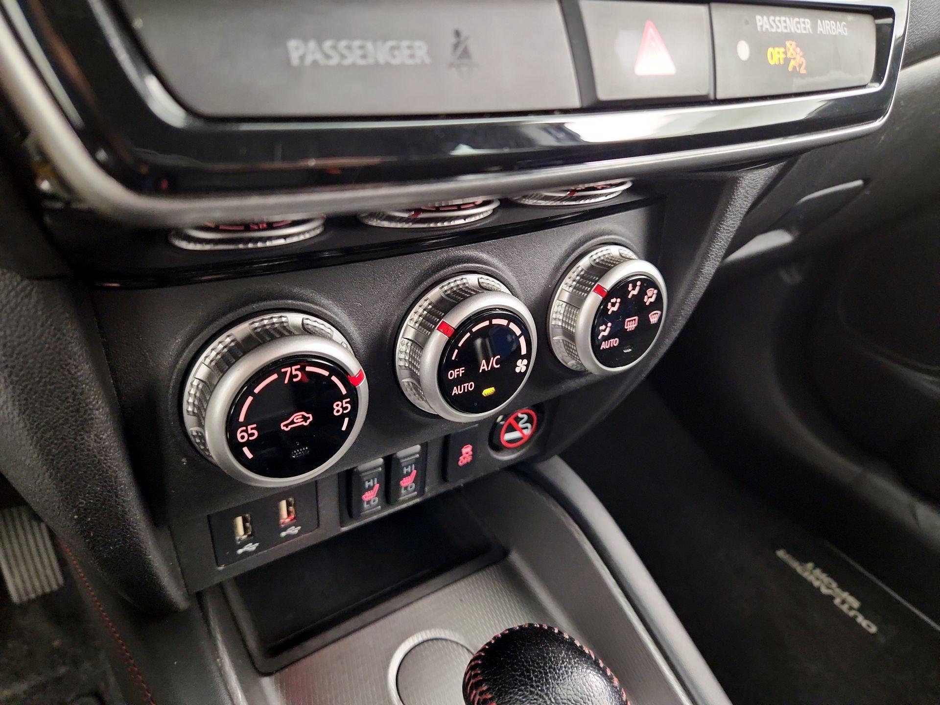 Thumbnail: 2022 Mitsubishi Outlander Sport - 16
