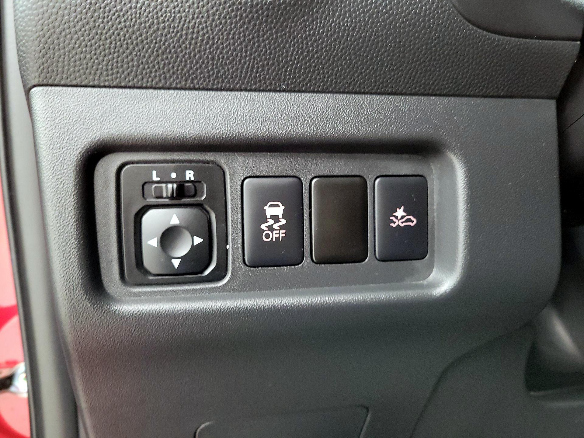 Thumbnail: 2024 Mitsubishi Mirage - 13