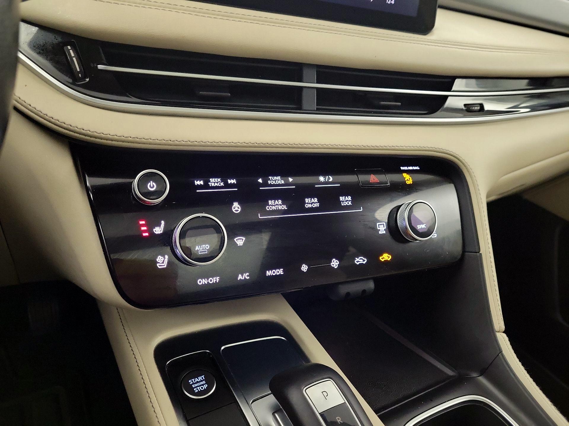 Thumbnail: 2023 INFINITI QX60 - 15