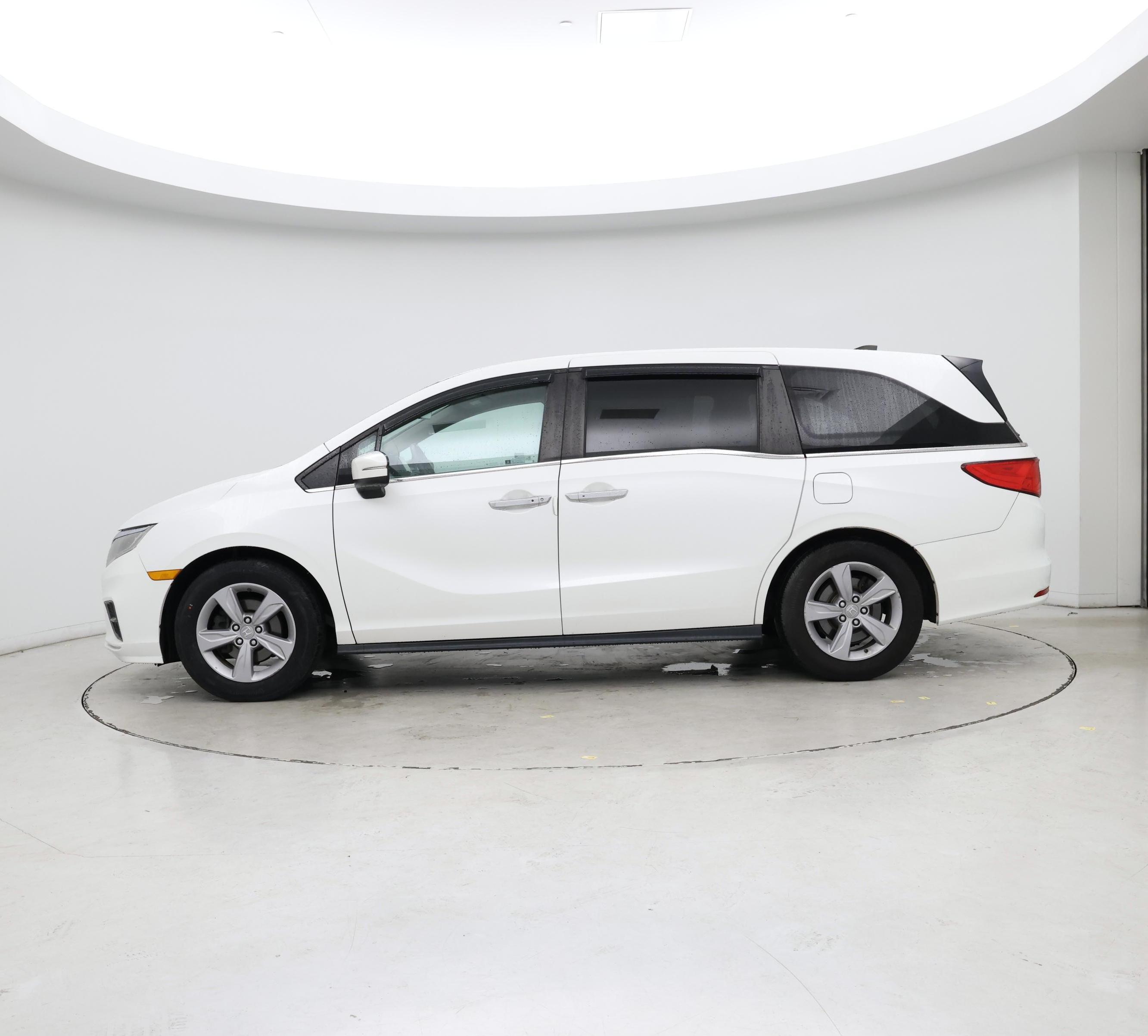 Thumbnail: 2020 Honda Odyssey - 3