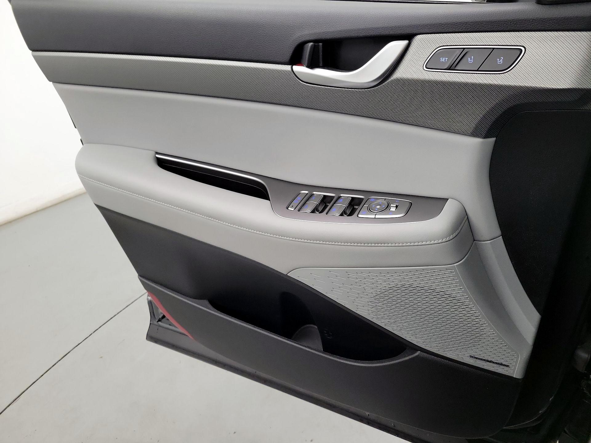 Thumbnail: 2023 Hyundai Palisade - 10