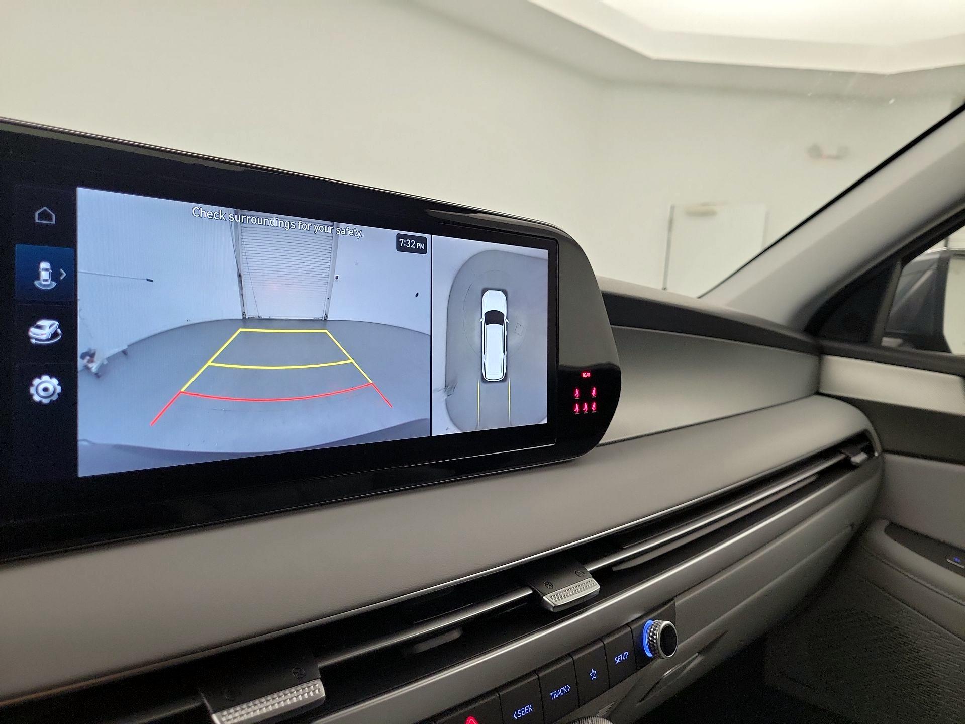 Thumbnail: 2023 Hyundai Palisade - 13