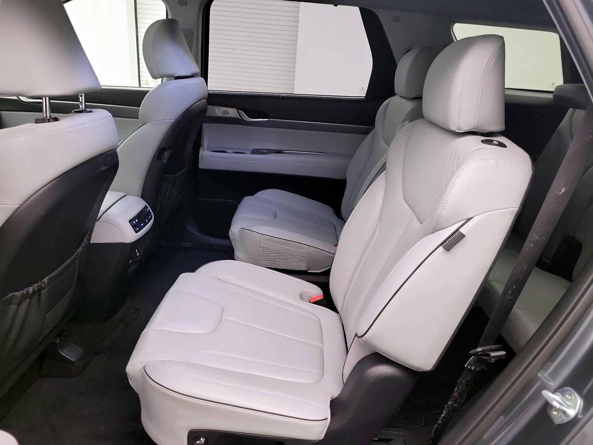 Thumbnail: 2023 Hyundai Palisade - 19