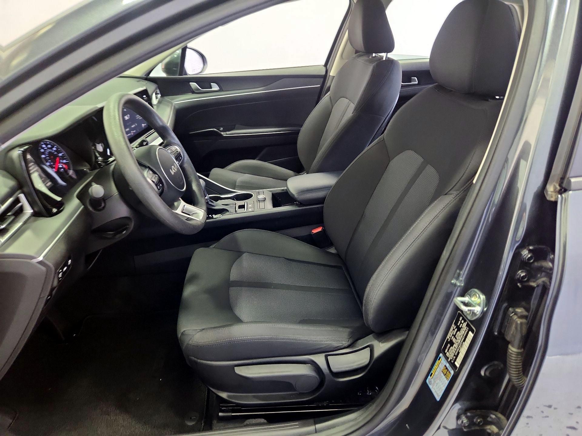 Thumbnail: 2022 Kia K5 - 11