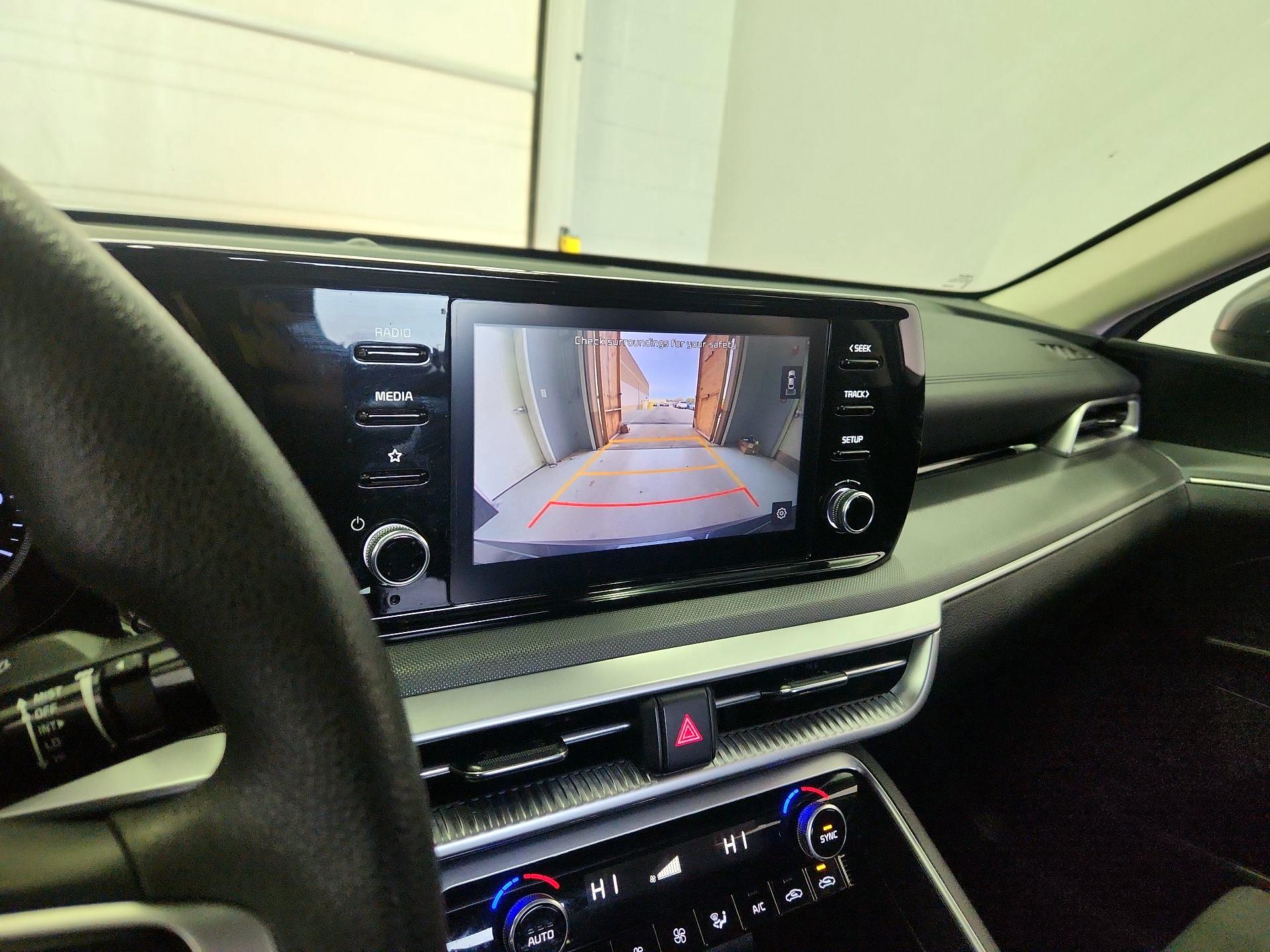 Thumbnail: 2022 Kia K5 - 14