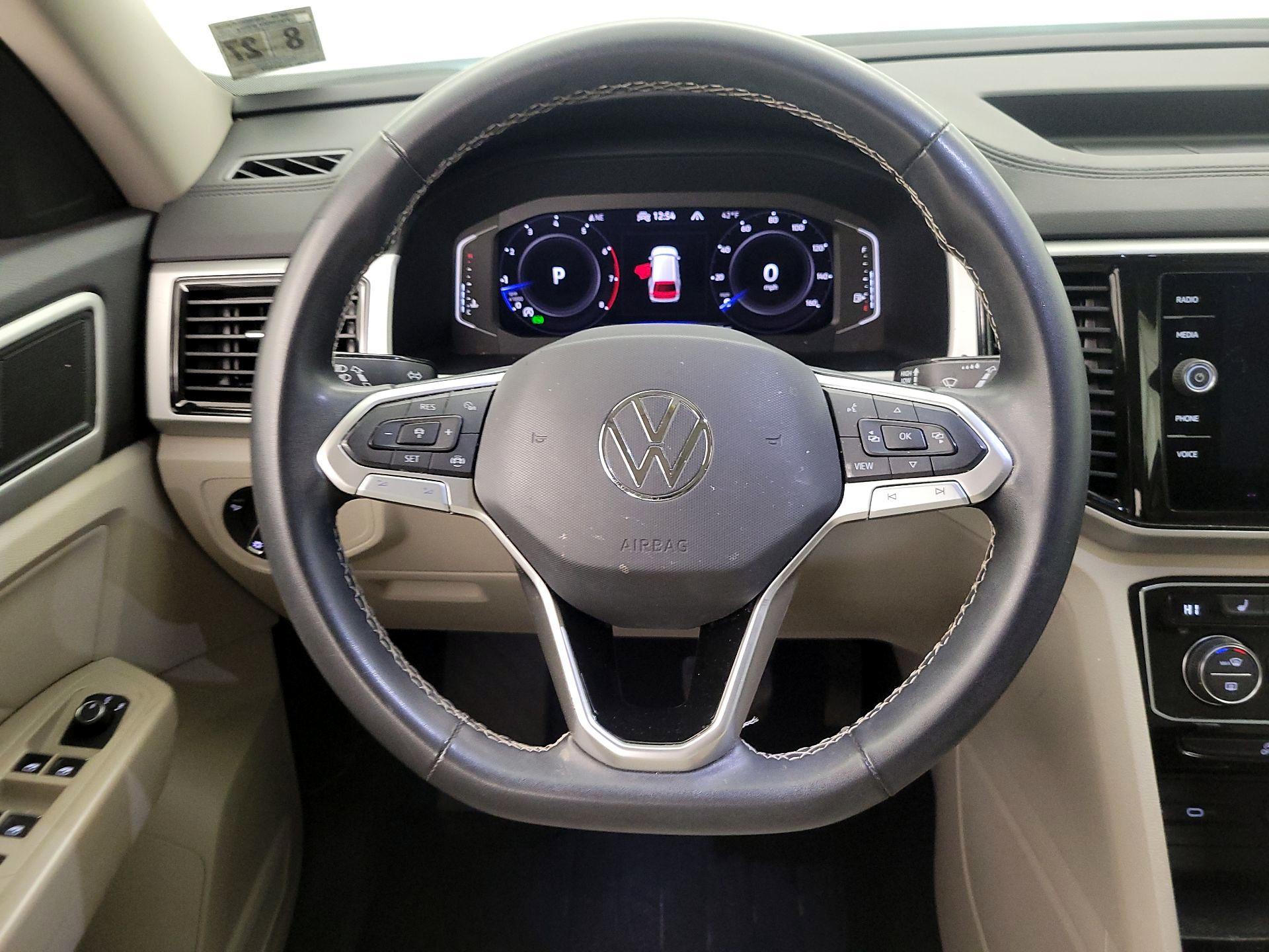 Thumbnail: 2022 Volkswagen Atlas - 10