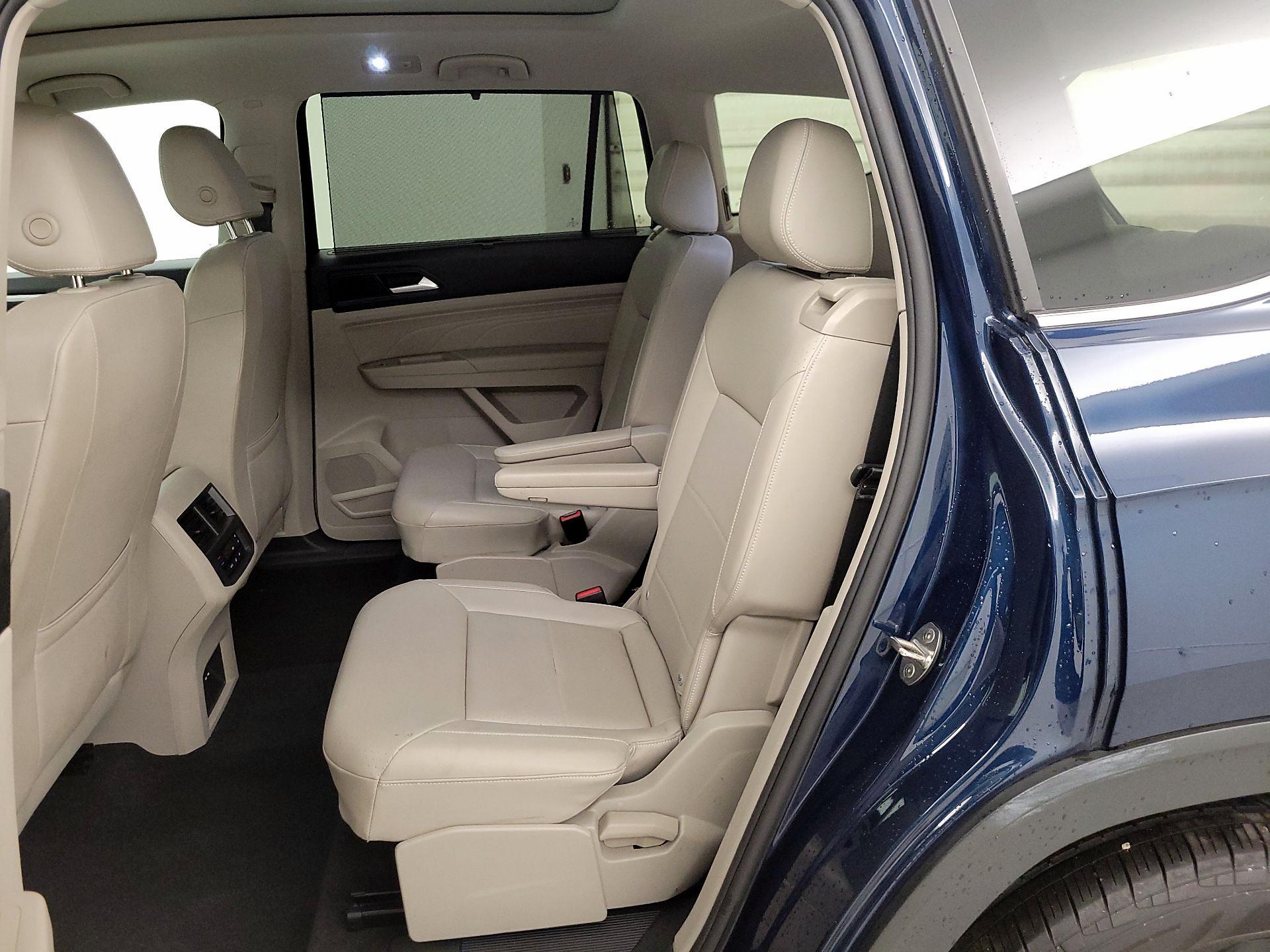 Thumbnail: 2022 Volkswagen Atlas - 20