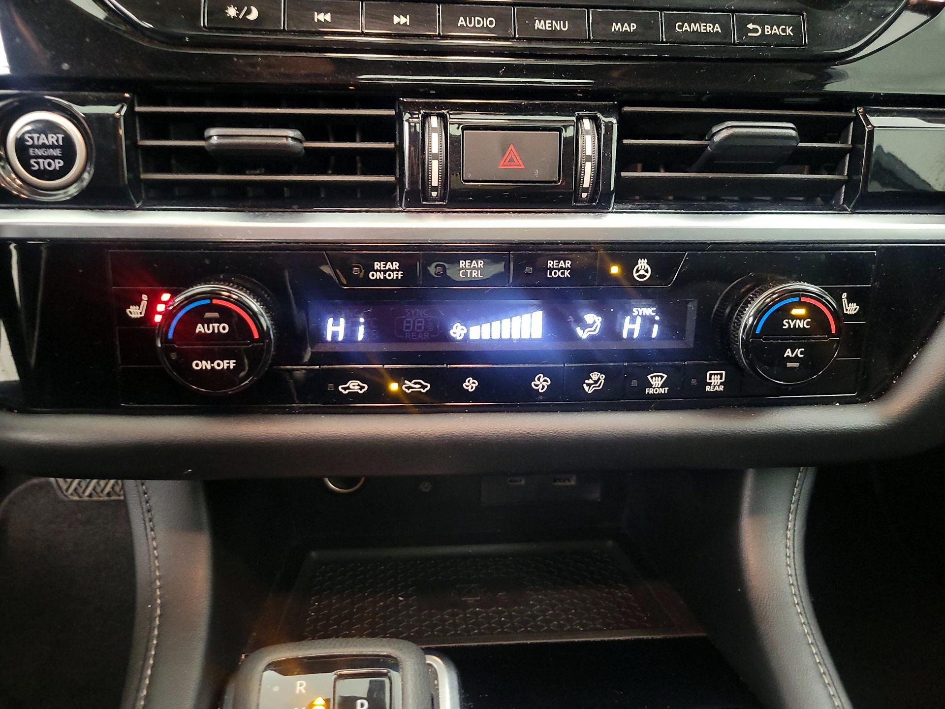 Thumbnail: 2023 Nissan Pathfinder - 17