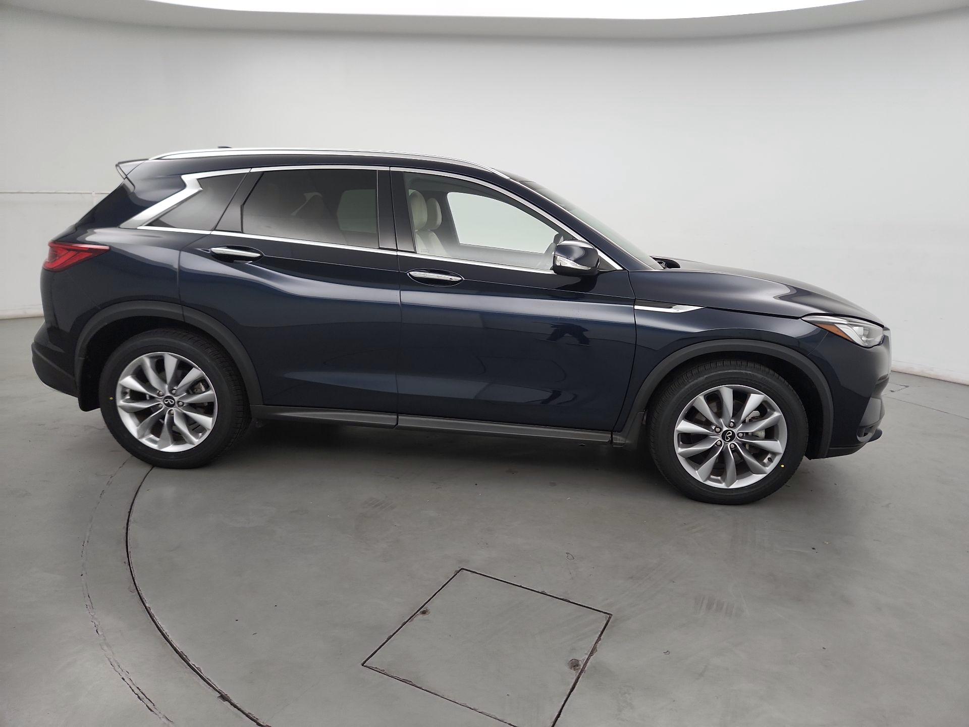 Thumbnail: 2022 INFINITI QX50 - 4