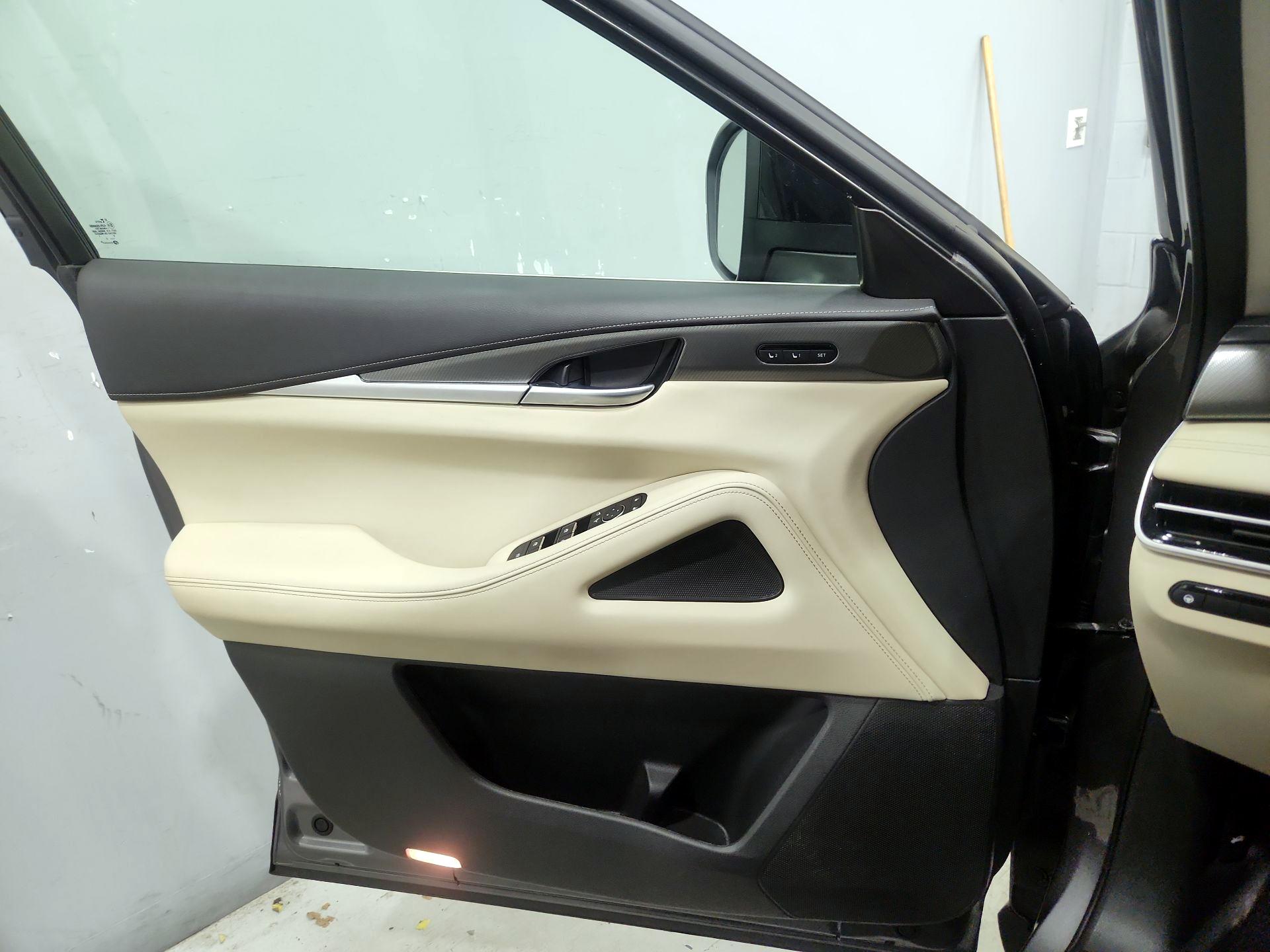 Thumbnail: 2022 INFINITI QX60 - 12