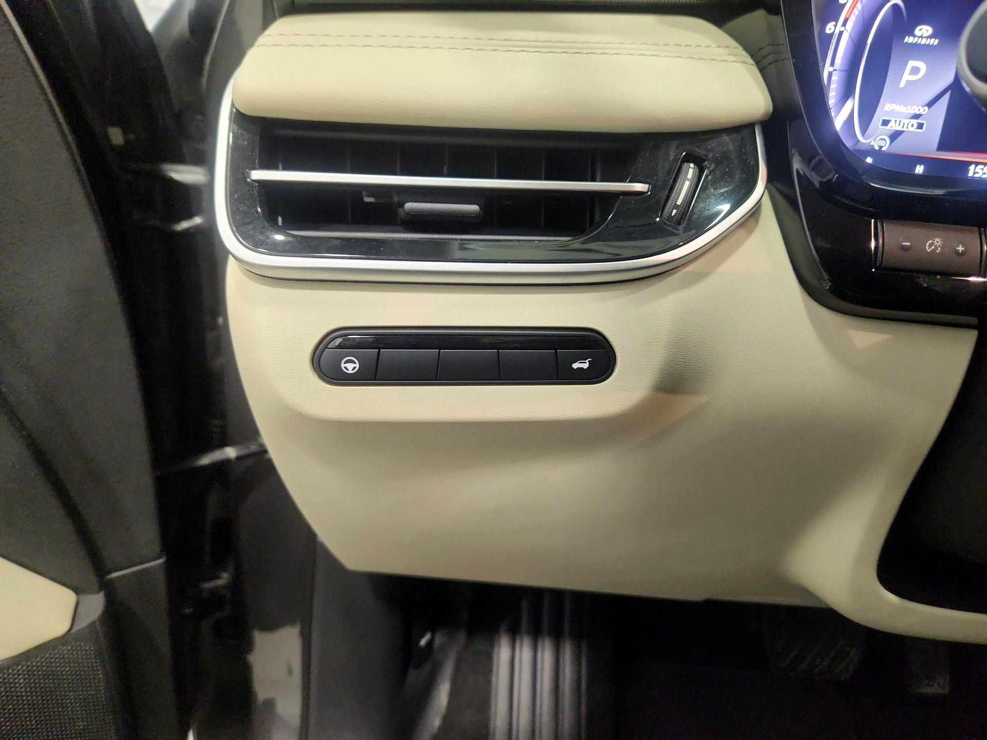 Thumbnail: 2022 INFINITI QX60 - 13