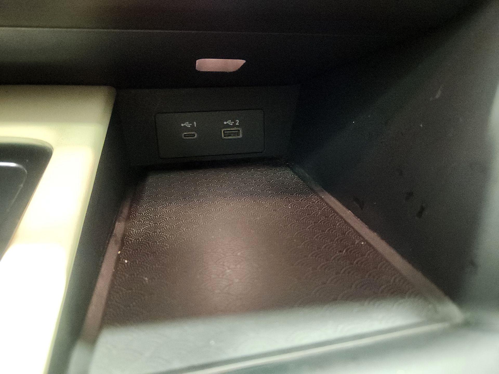 Thumbnail: 2022 INFINITI QX60 - 19