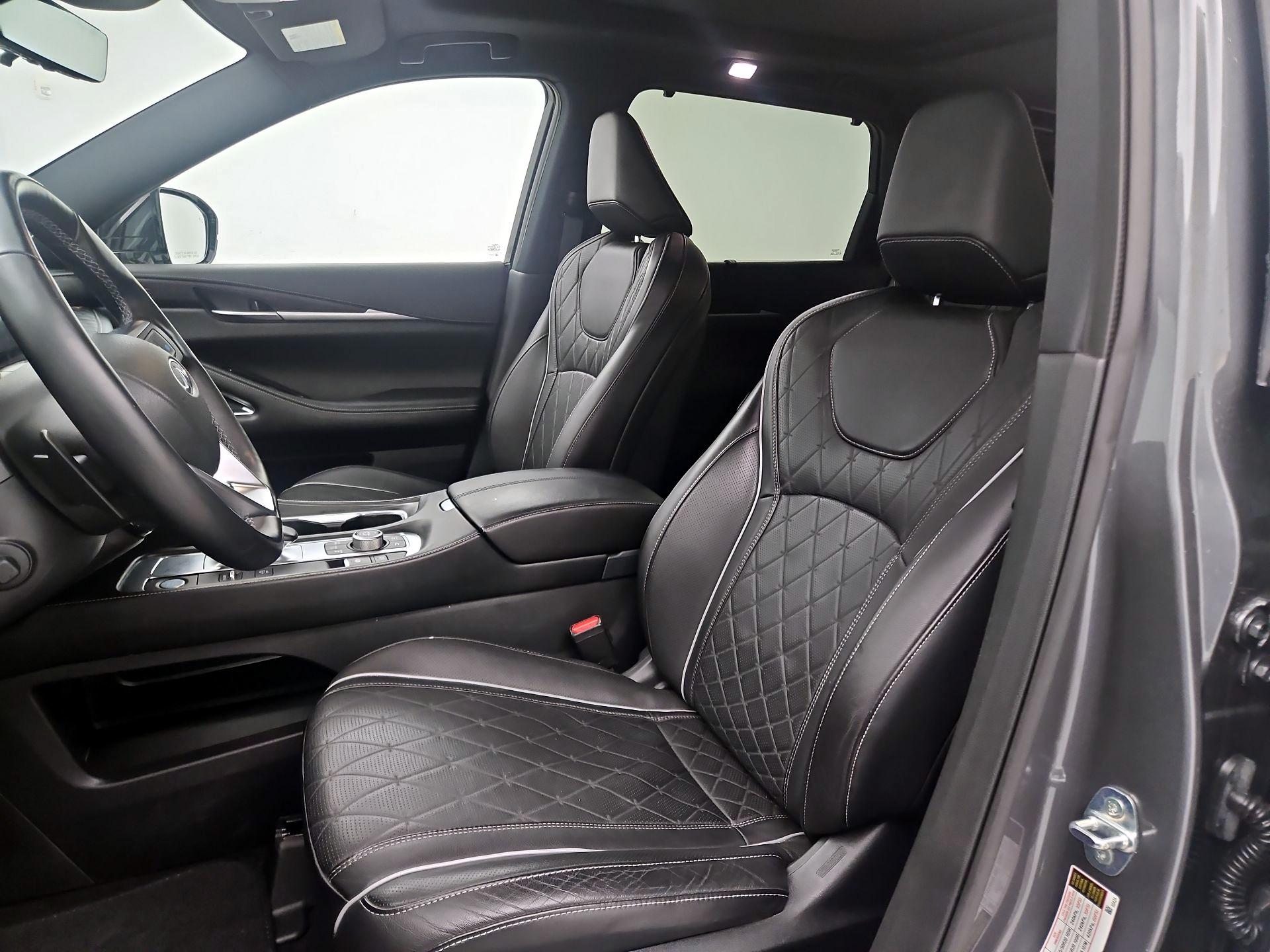 Thumbnail: 2023 INFINITI QX60 - 11