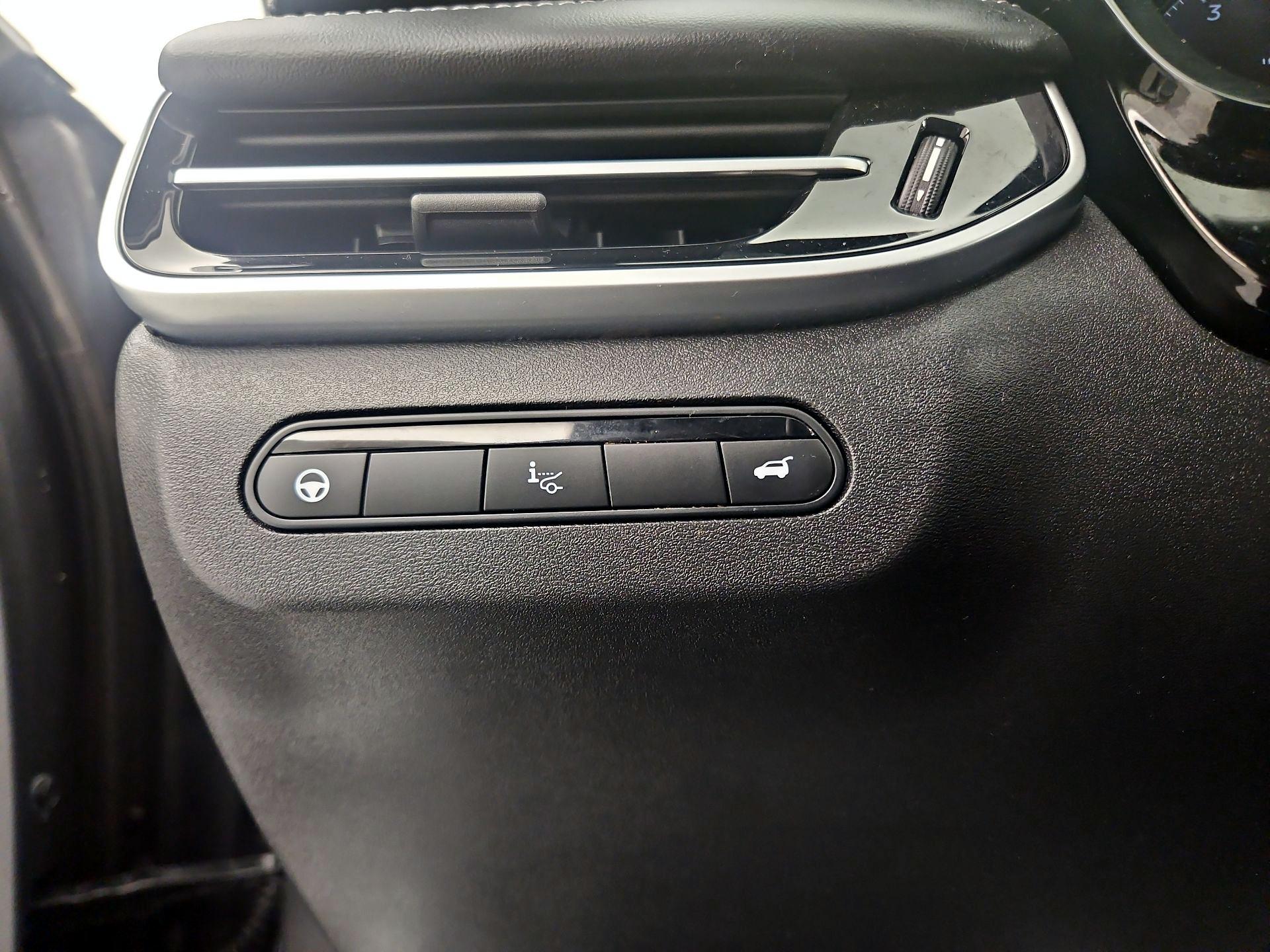 Thumbnail: 2023 INFINITI QX60 - 13