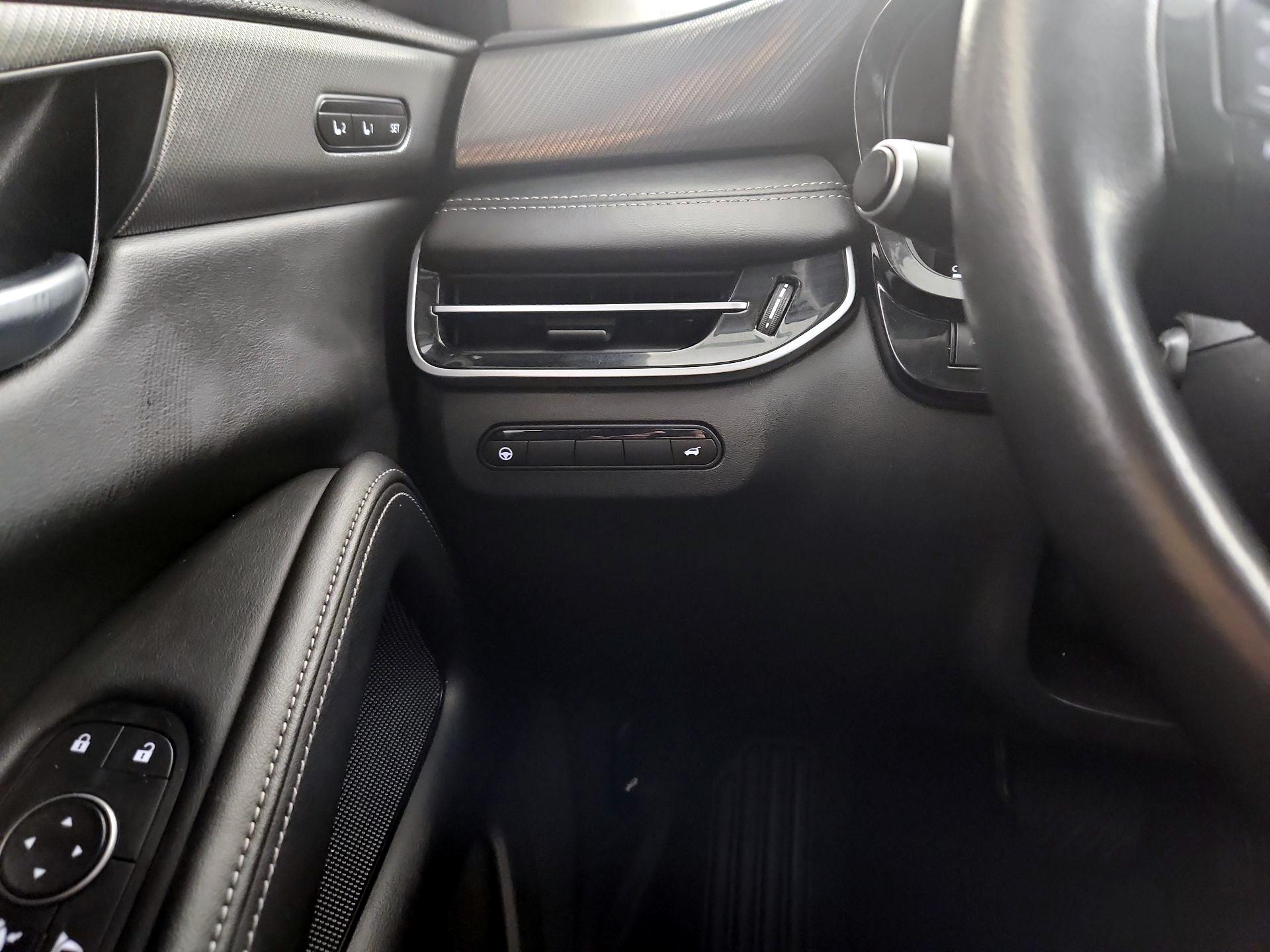 Thumbnail: 2022 INFINITI QX60 - 11