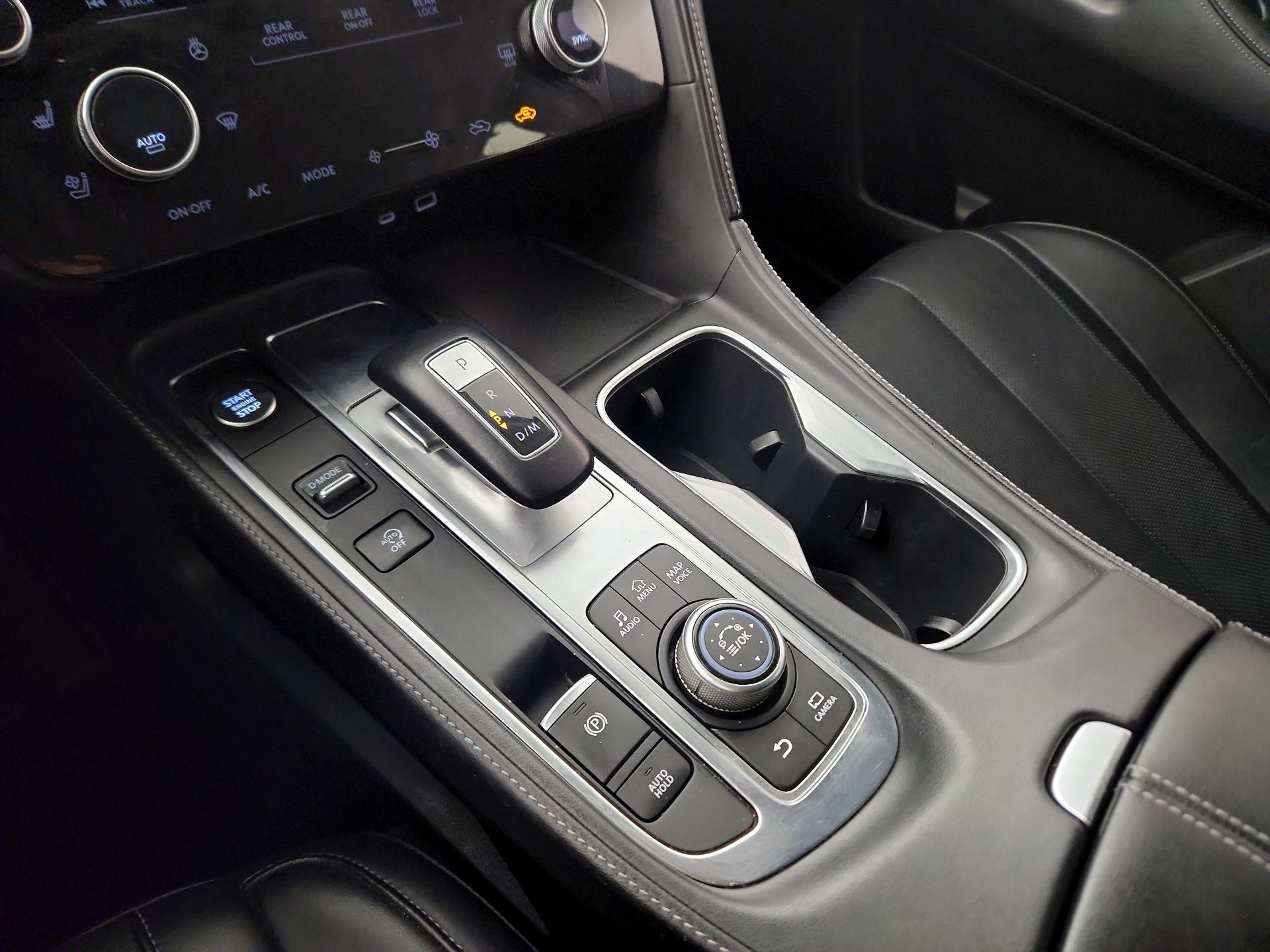 Thumbnail: 2022 INFINITI QX60 - 16