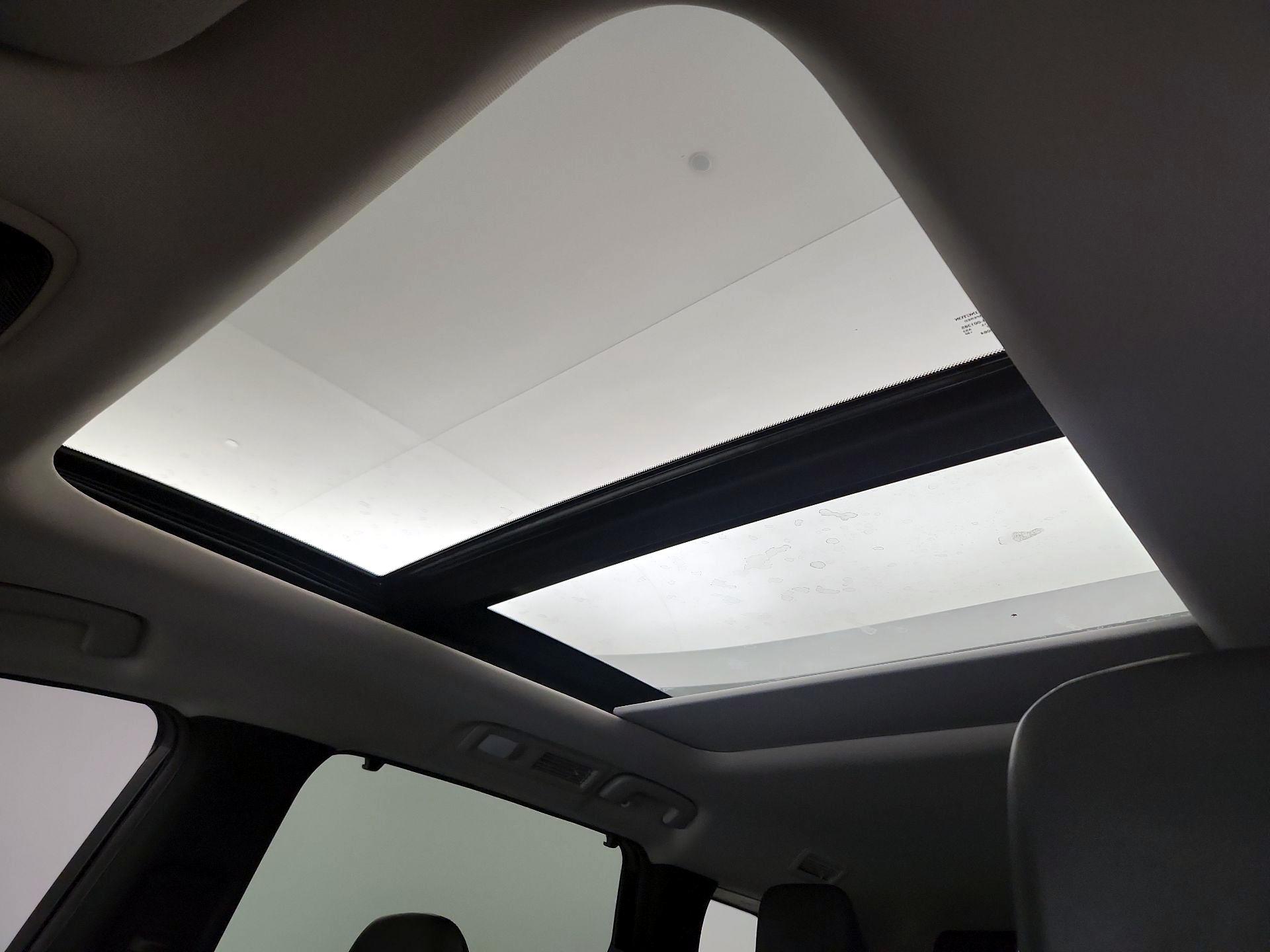 Thumbnail: 2022 INFINITI QX60 - 18