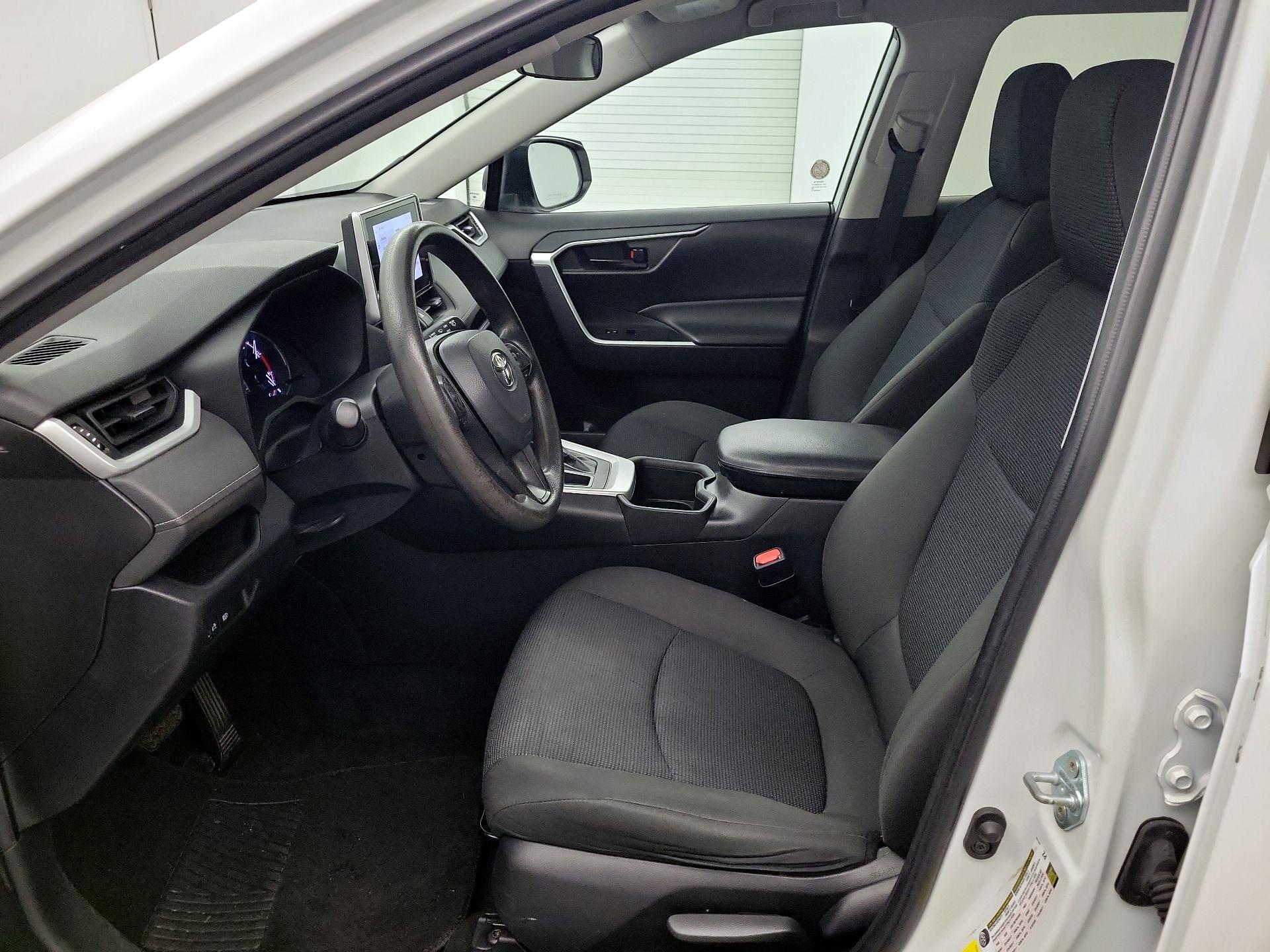 Thumbnail: 2023 Toyota RAV4 - 9