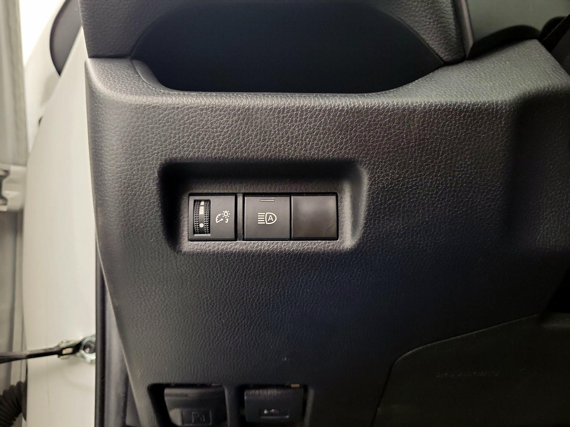 Thumbnail: 2023 Toyota RAV4 - 11