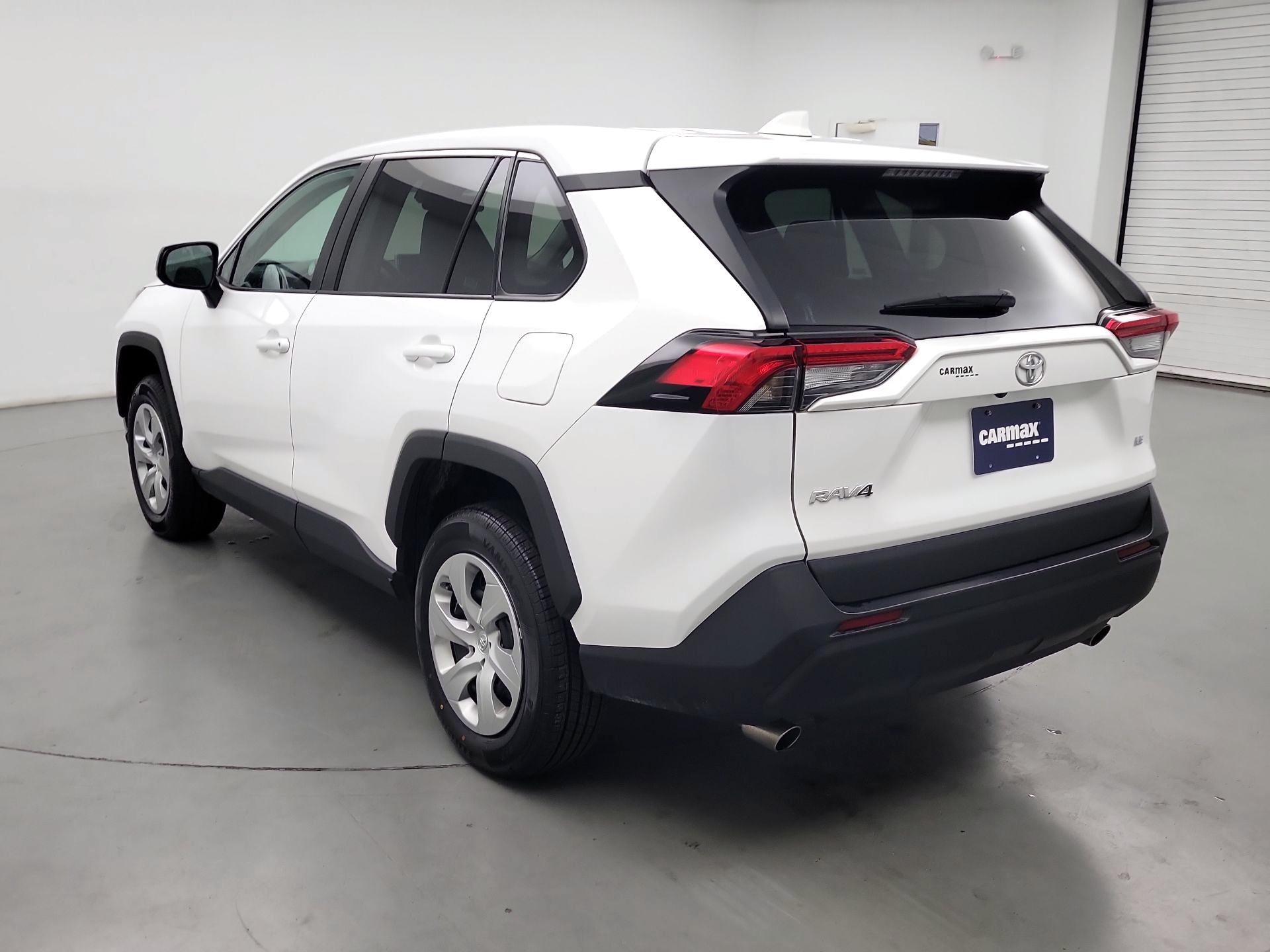 Thumbnail: 2023 Toyota RAV4 - 7