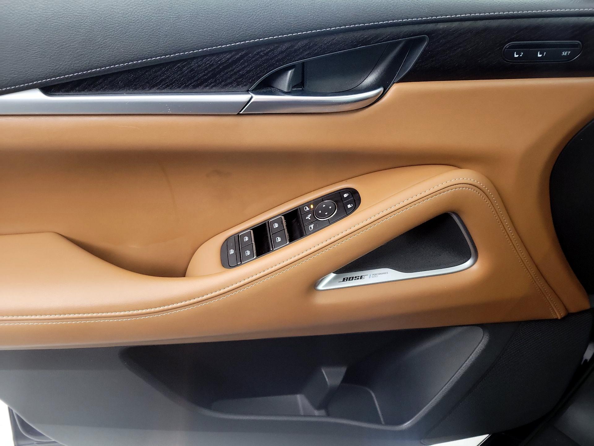 Thumbnail: 2023 INFINITI QX60 - 10