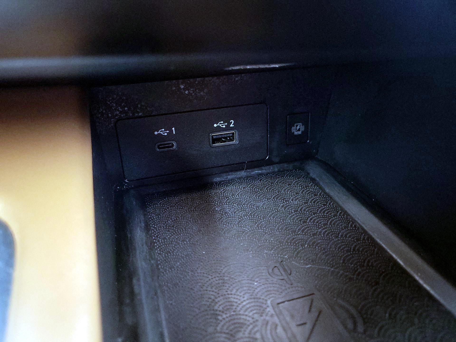 Thumbnail: 2023 INFINITI QX60 - 17