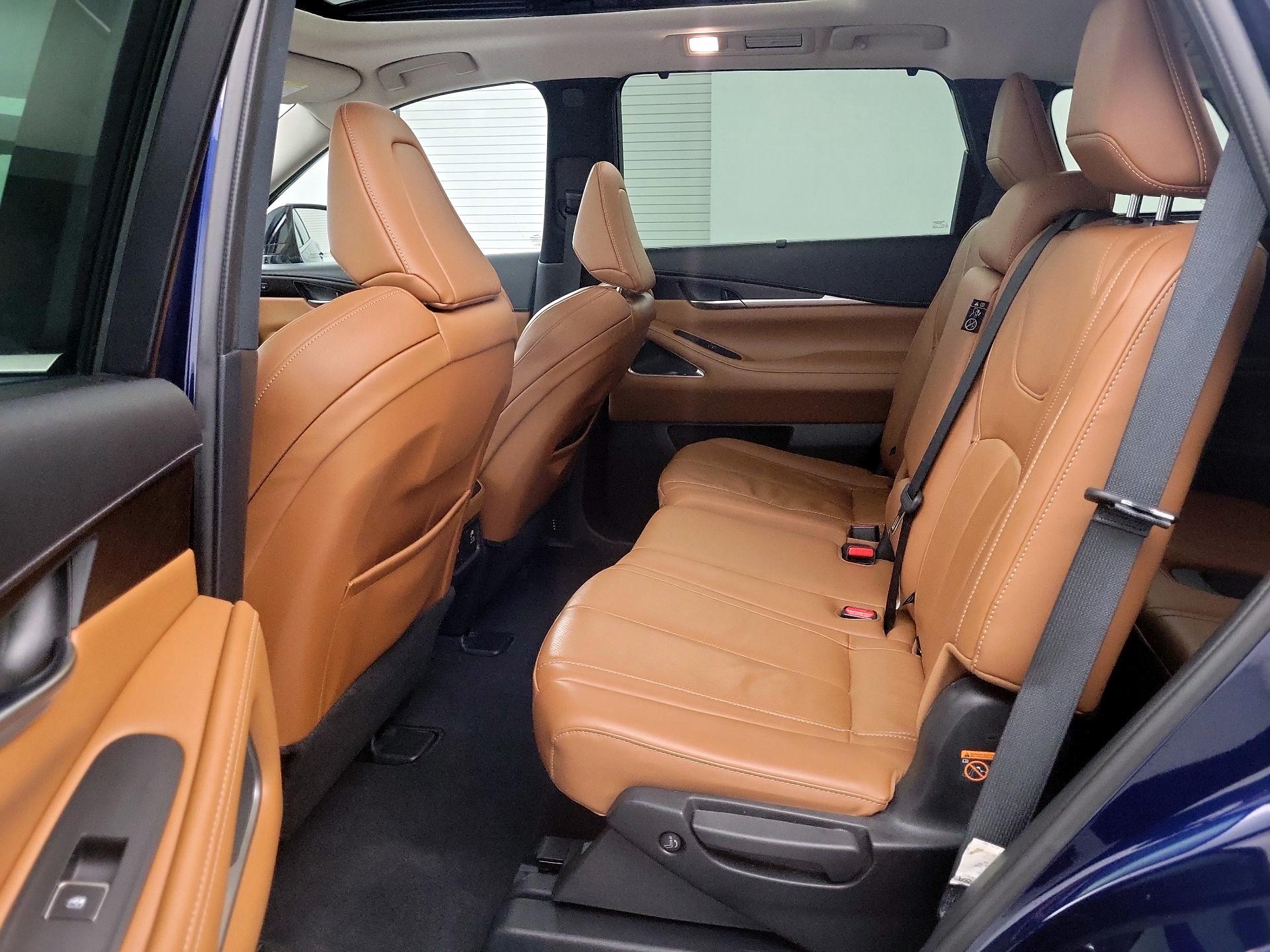 Thumbnail: 2023 INFINITI QX60 - 19