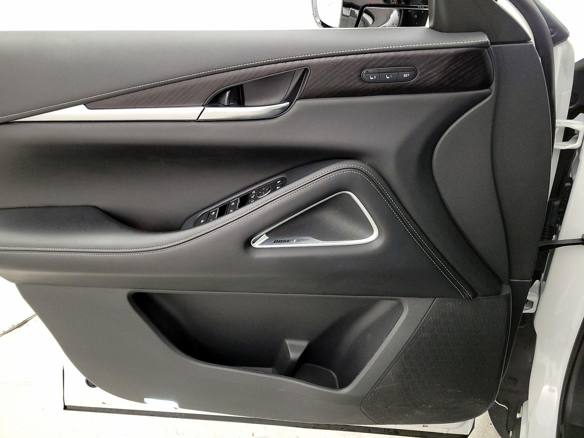 Thumbnail: 2023 INFINITI QX60 - 12