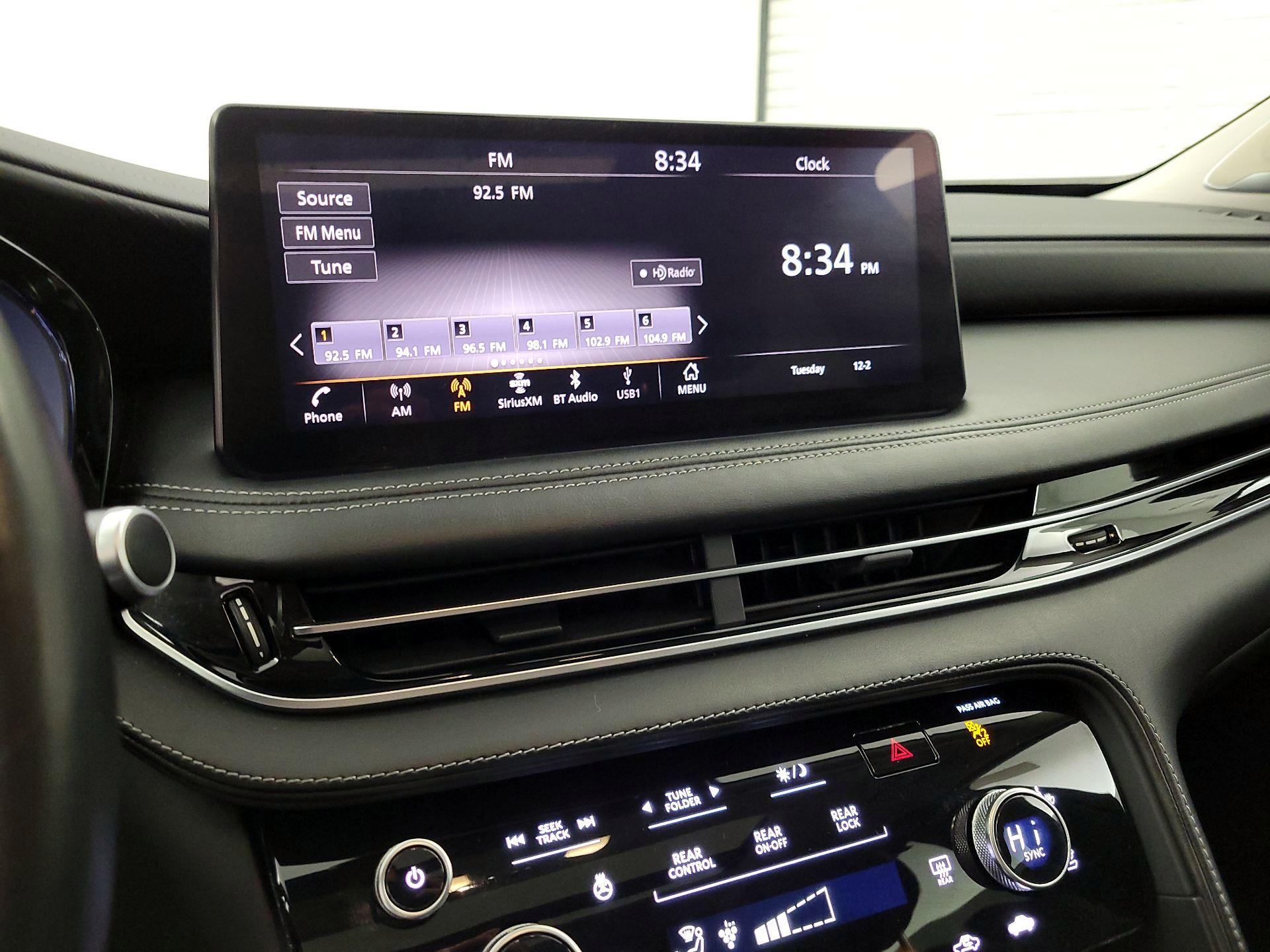 Thumbnail: 2023 INFINITI QX60 - 15