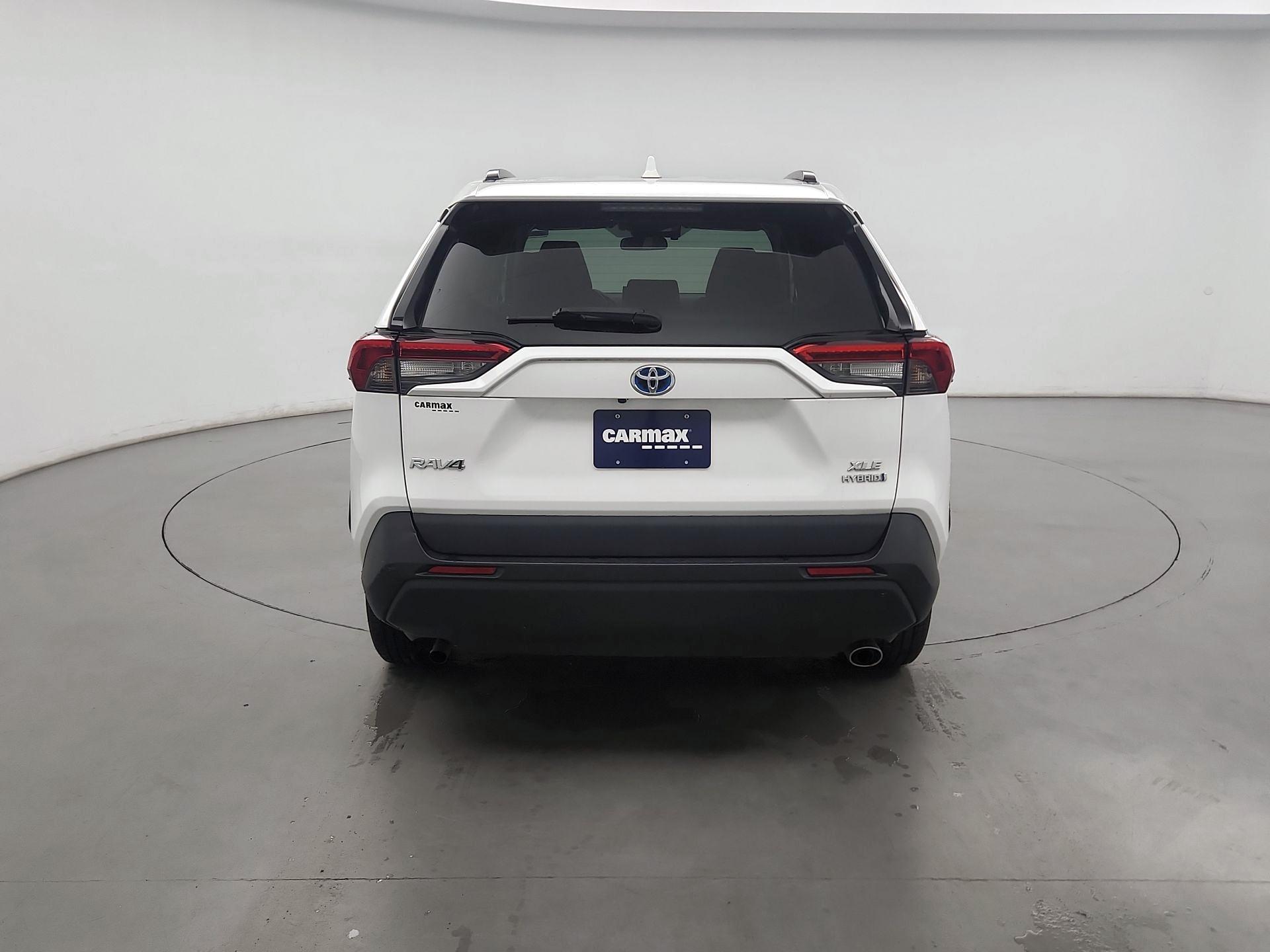 Thumbnail: 2020 Toyota RAV4 - 6