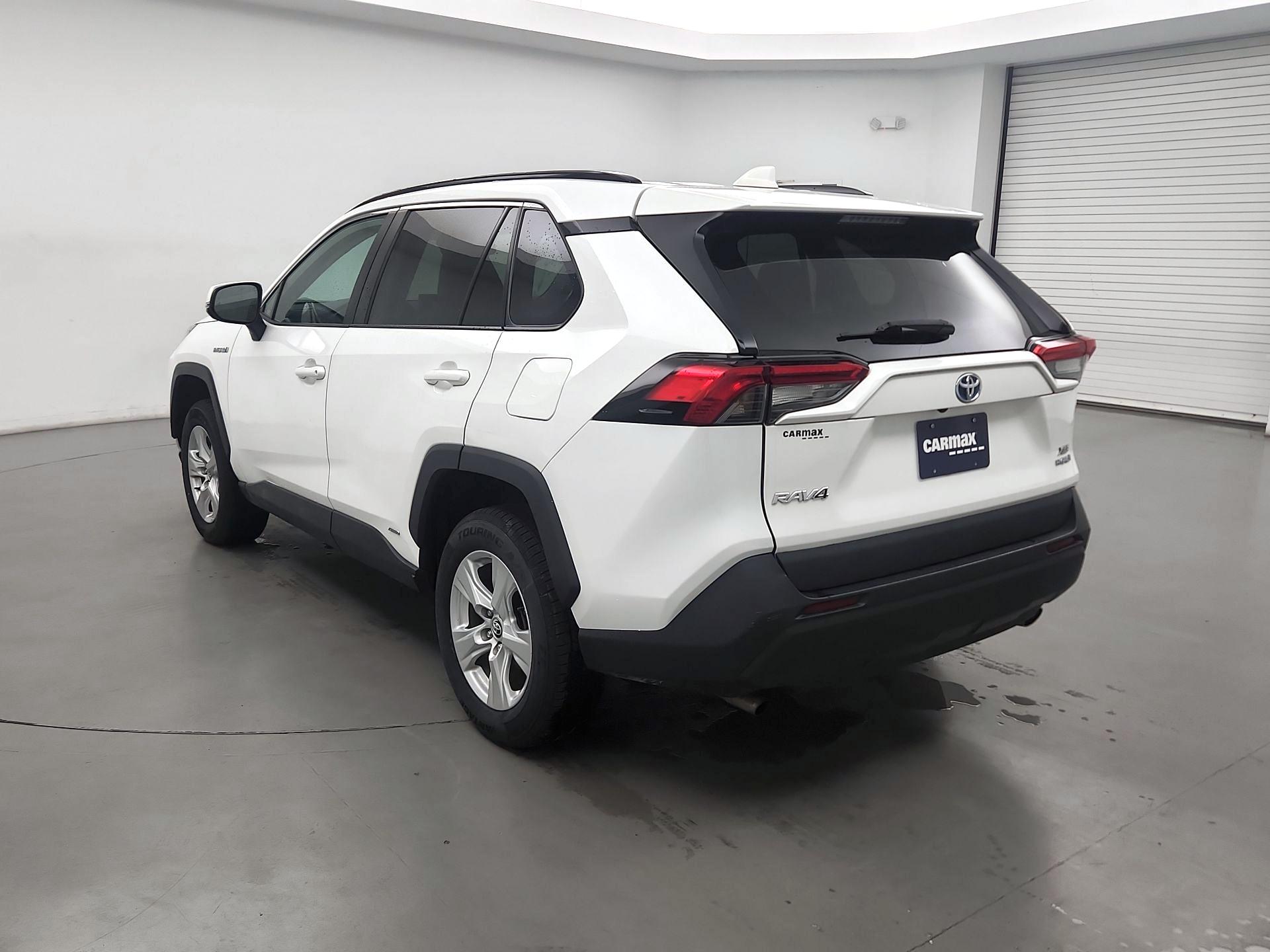 Thumbnail: 2020 Toyota RAV4 - 7