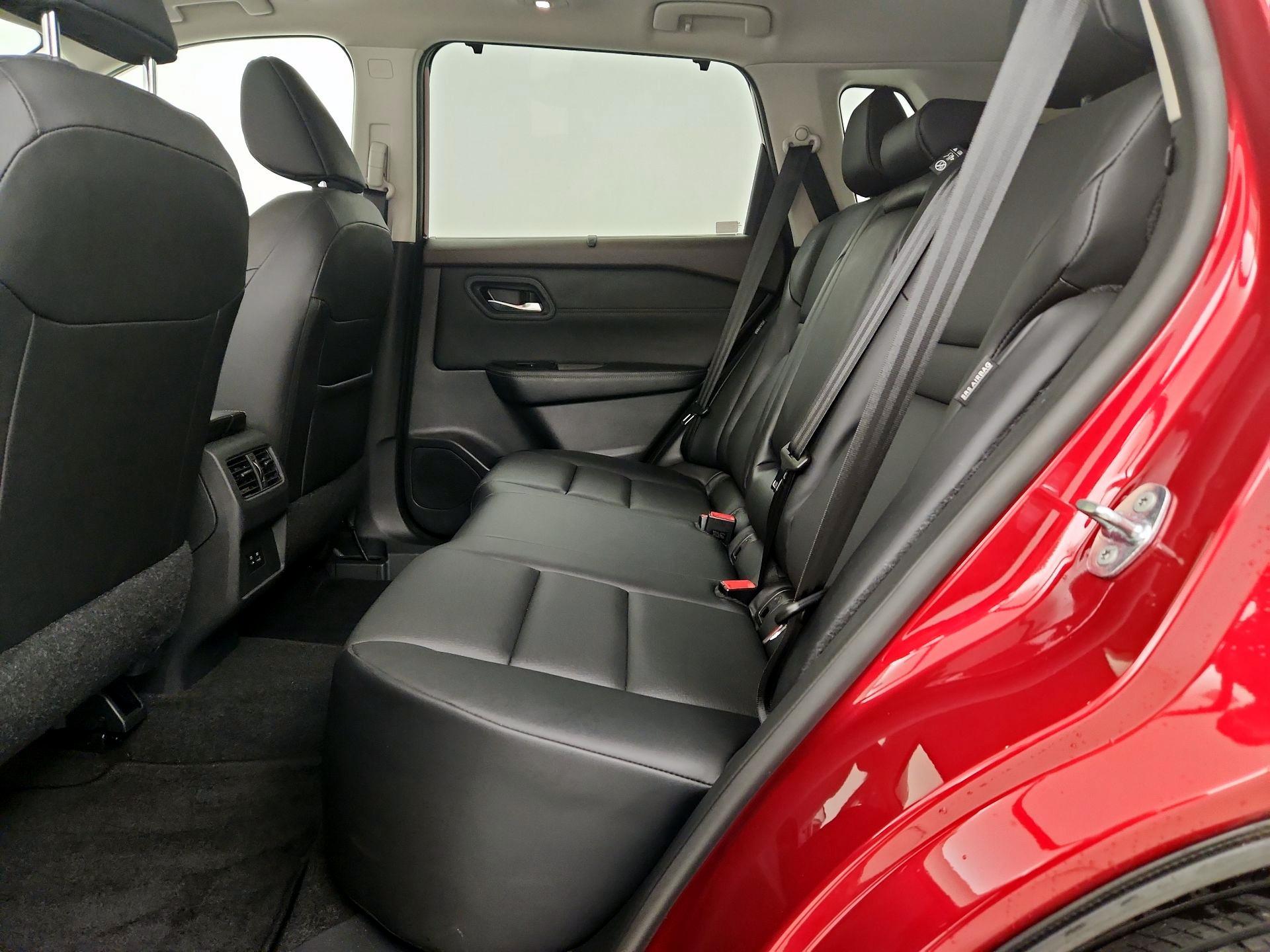 Thumbnail: 2023 Nissan Rogue - 20