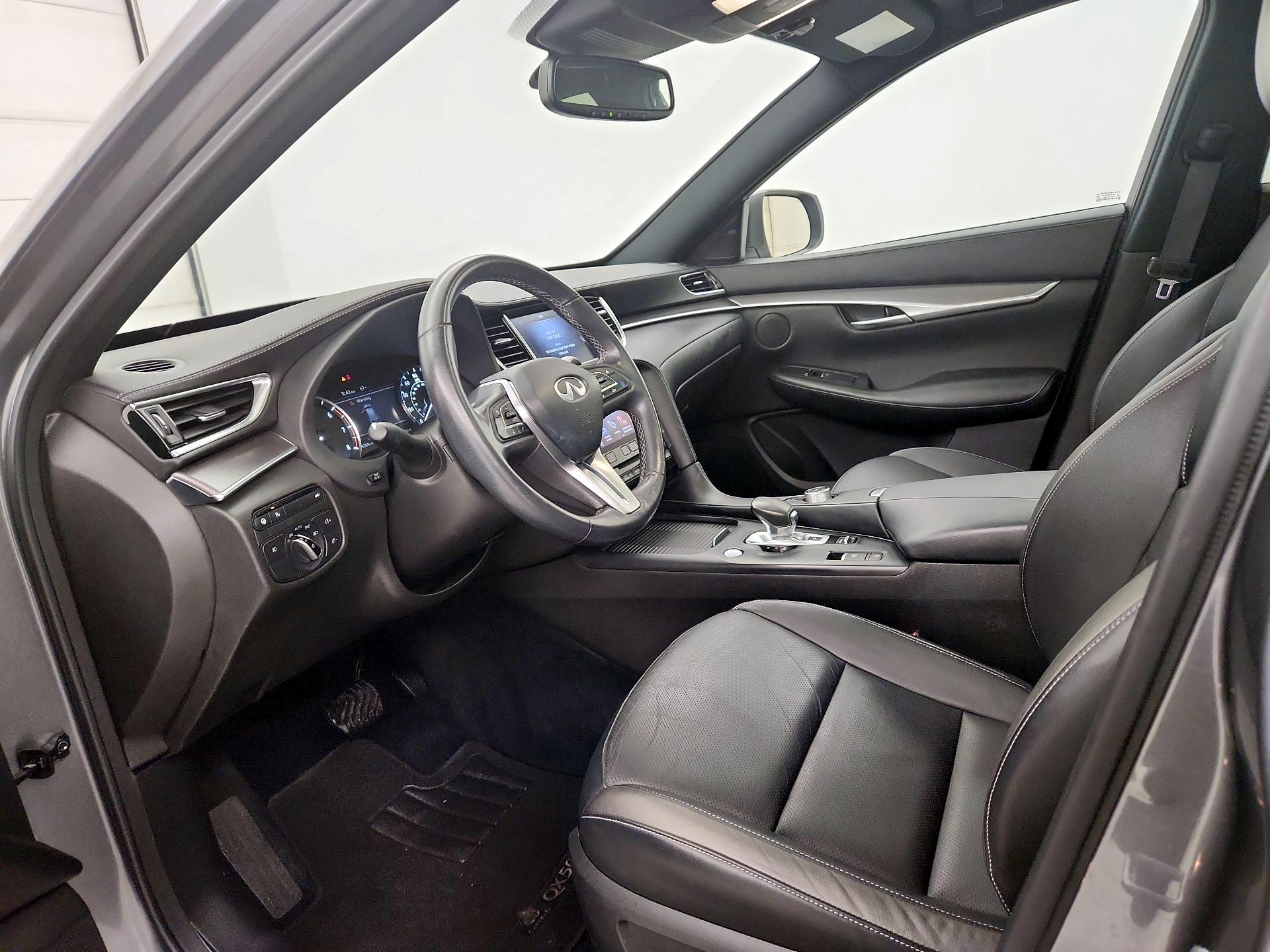 Thumbnail: 2022 INFINITI QX50 - 11