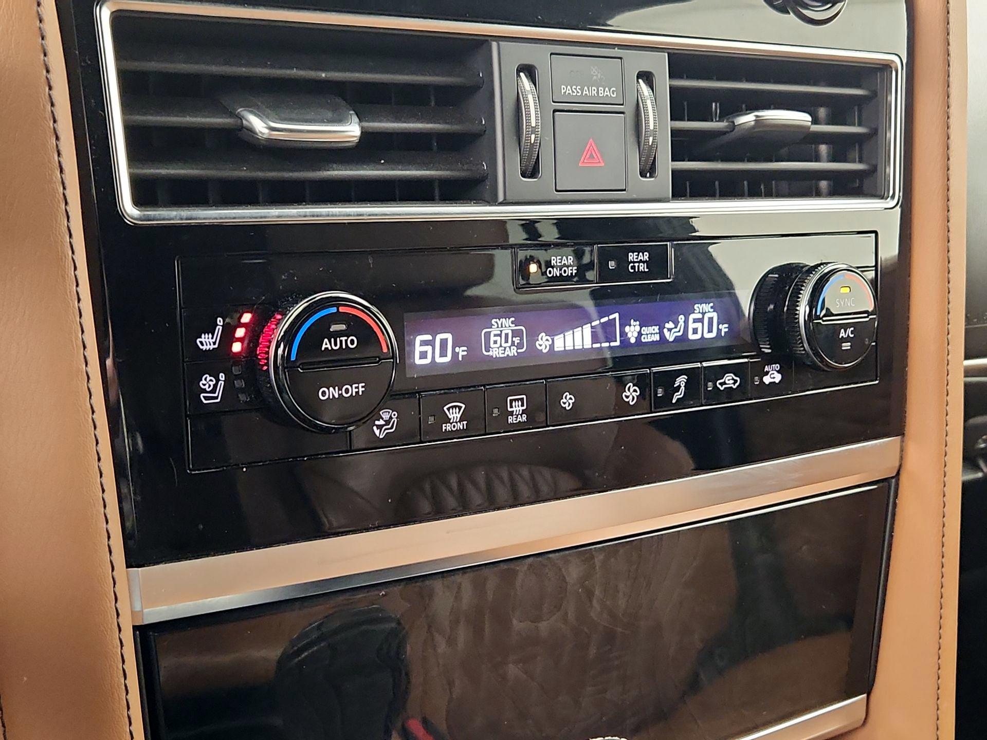 Thumbnail: 2022 INFINITI QX80 - 17