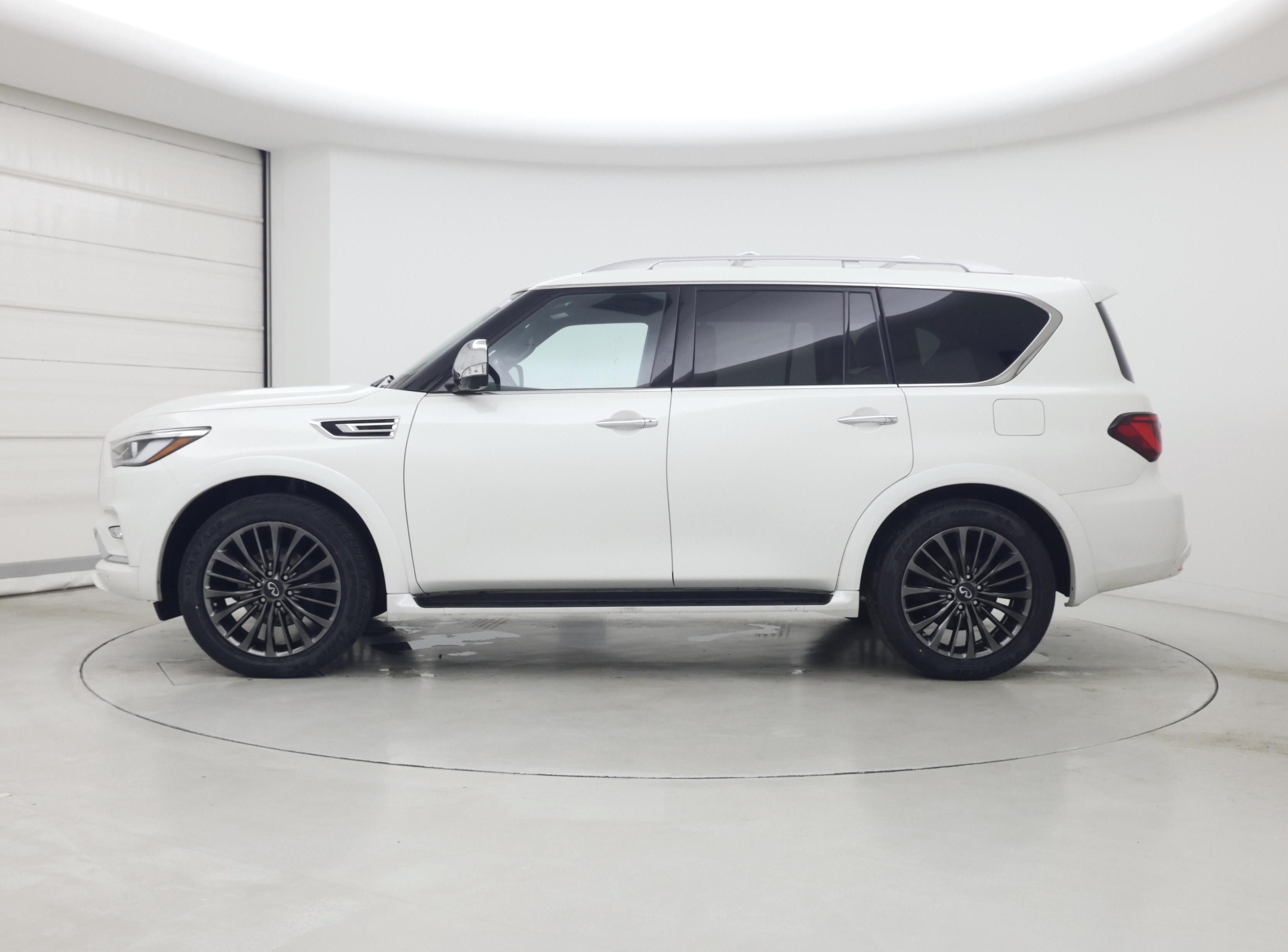 Thumbnail: 2022 INFINITI QX80 - 3