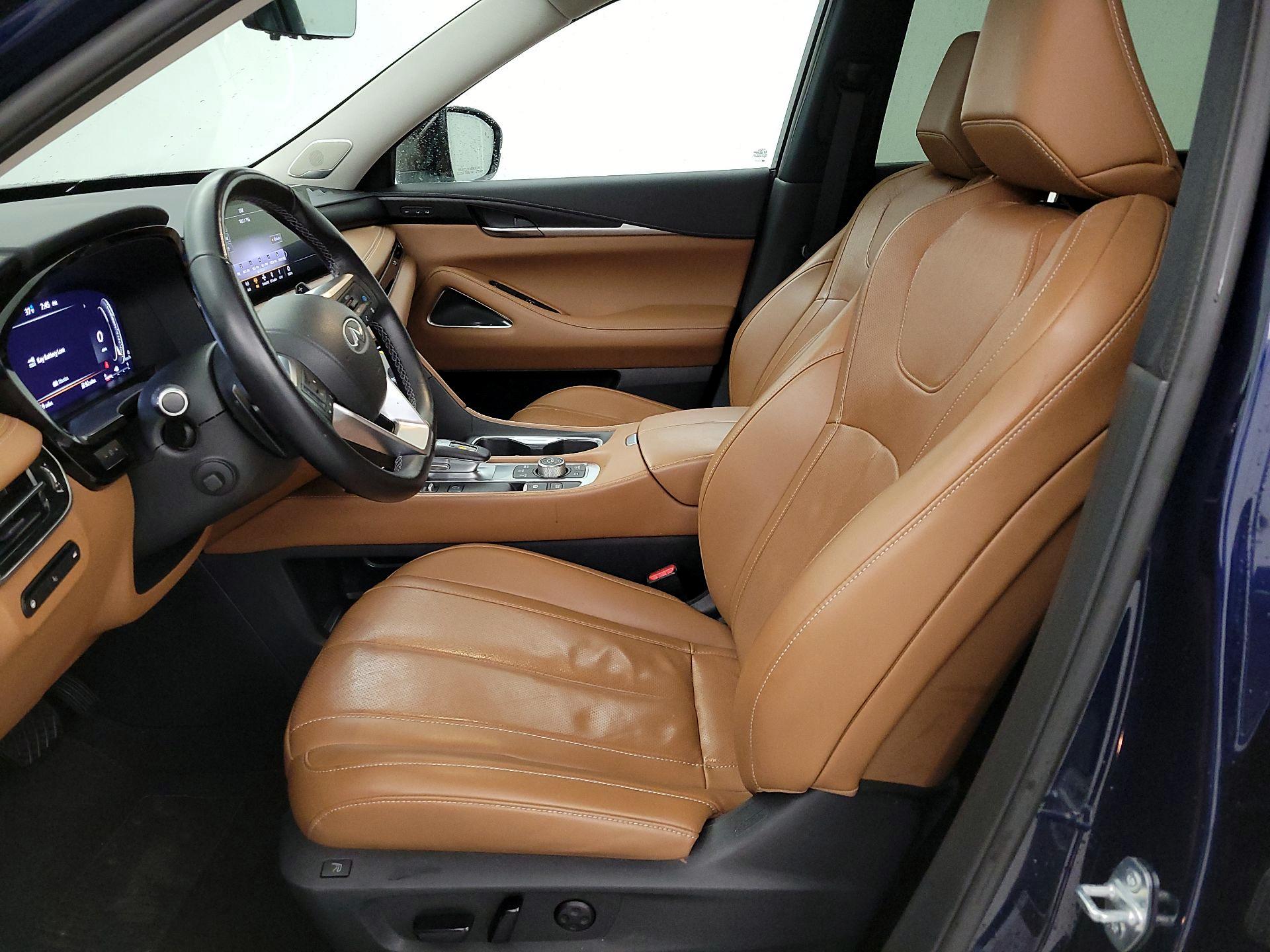 Thumbnail: 2023 INFINITI QX60 - 11