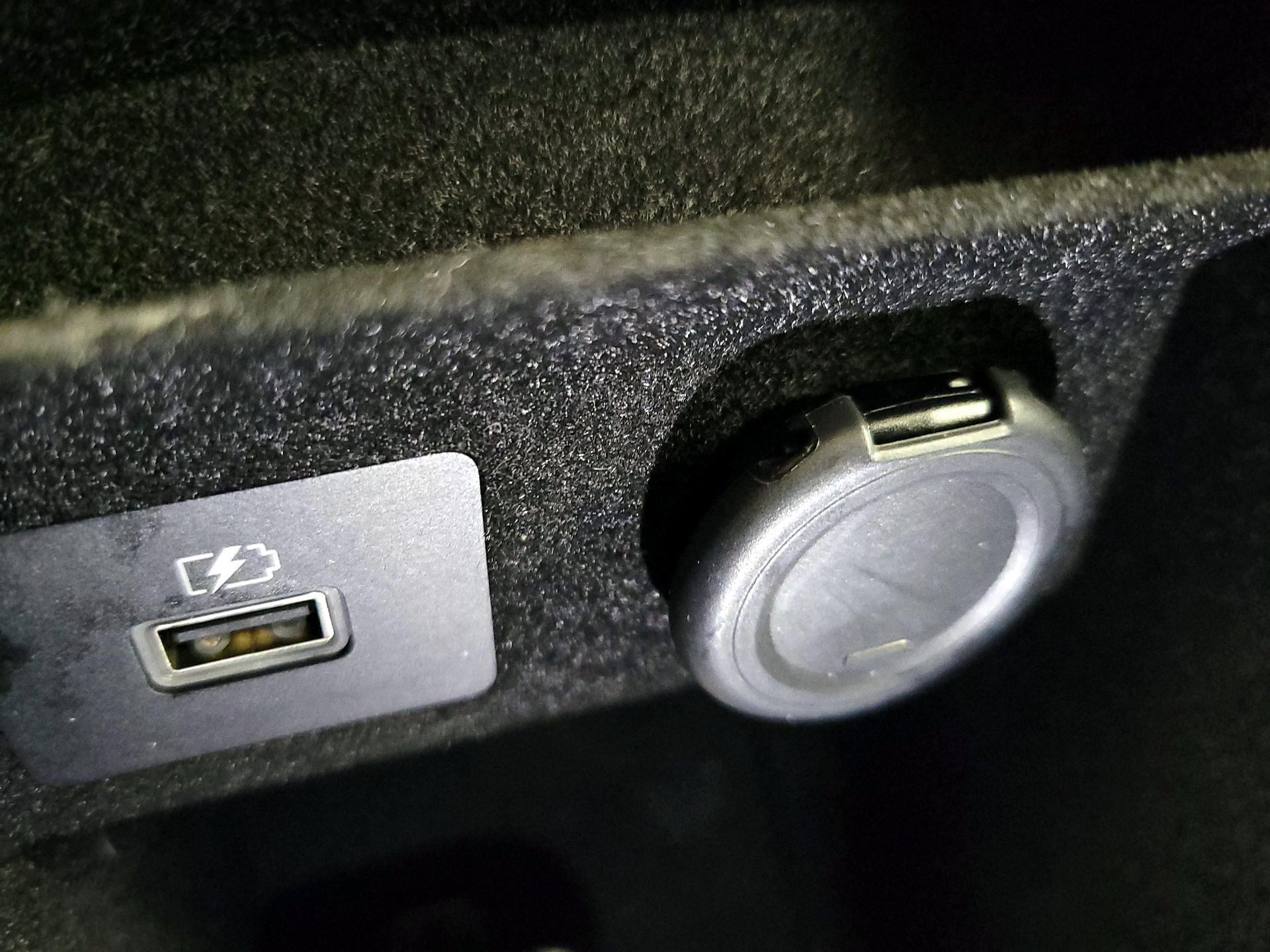 Thumbnail: 2023 INFINITI QX60 - 18