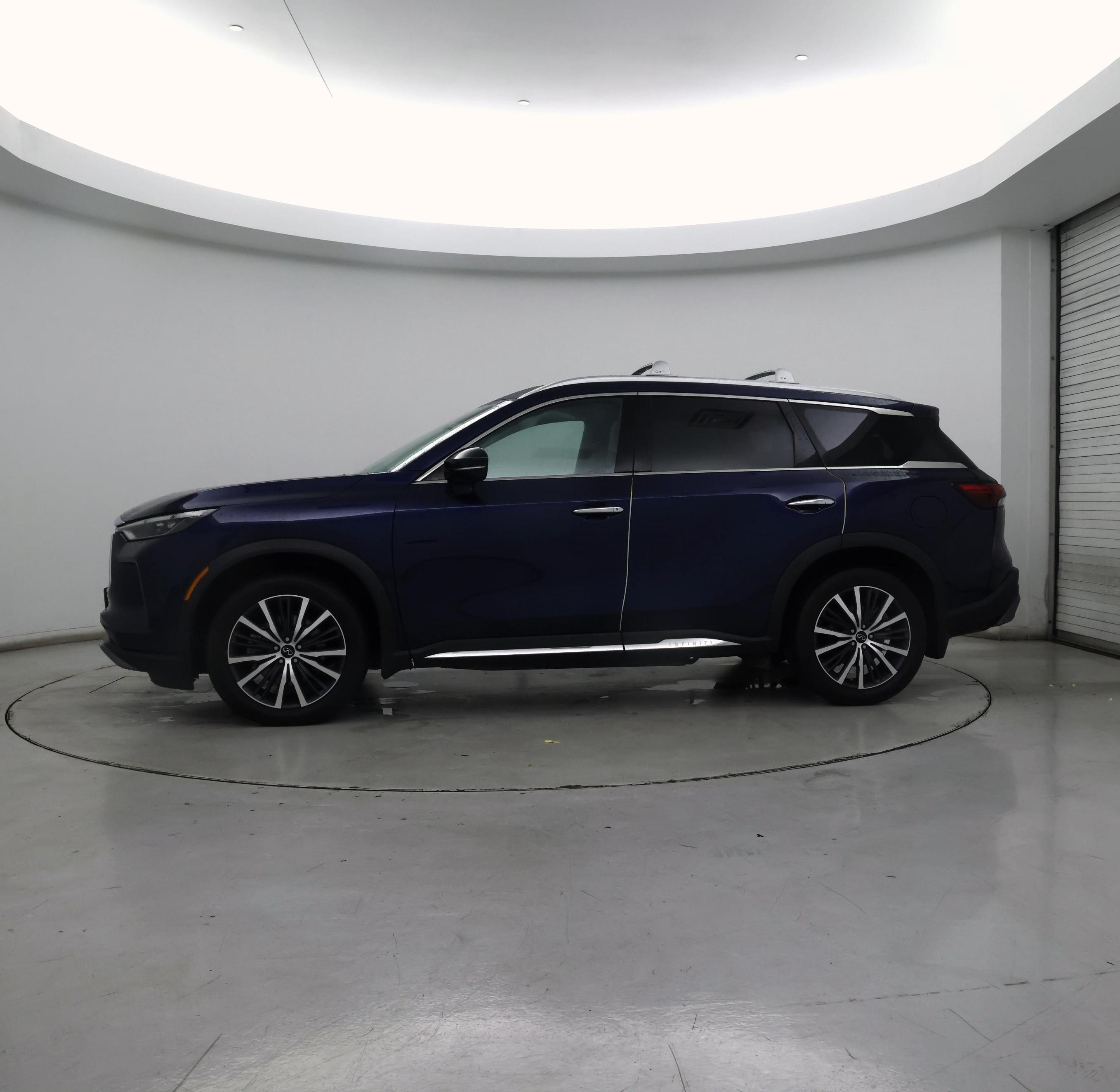 Thumbnail: 2023 INFINITI QX60 - 3