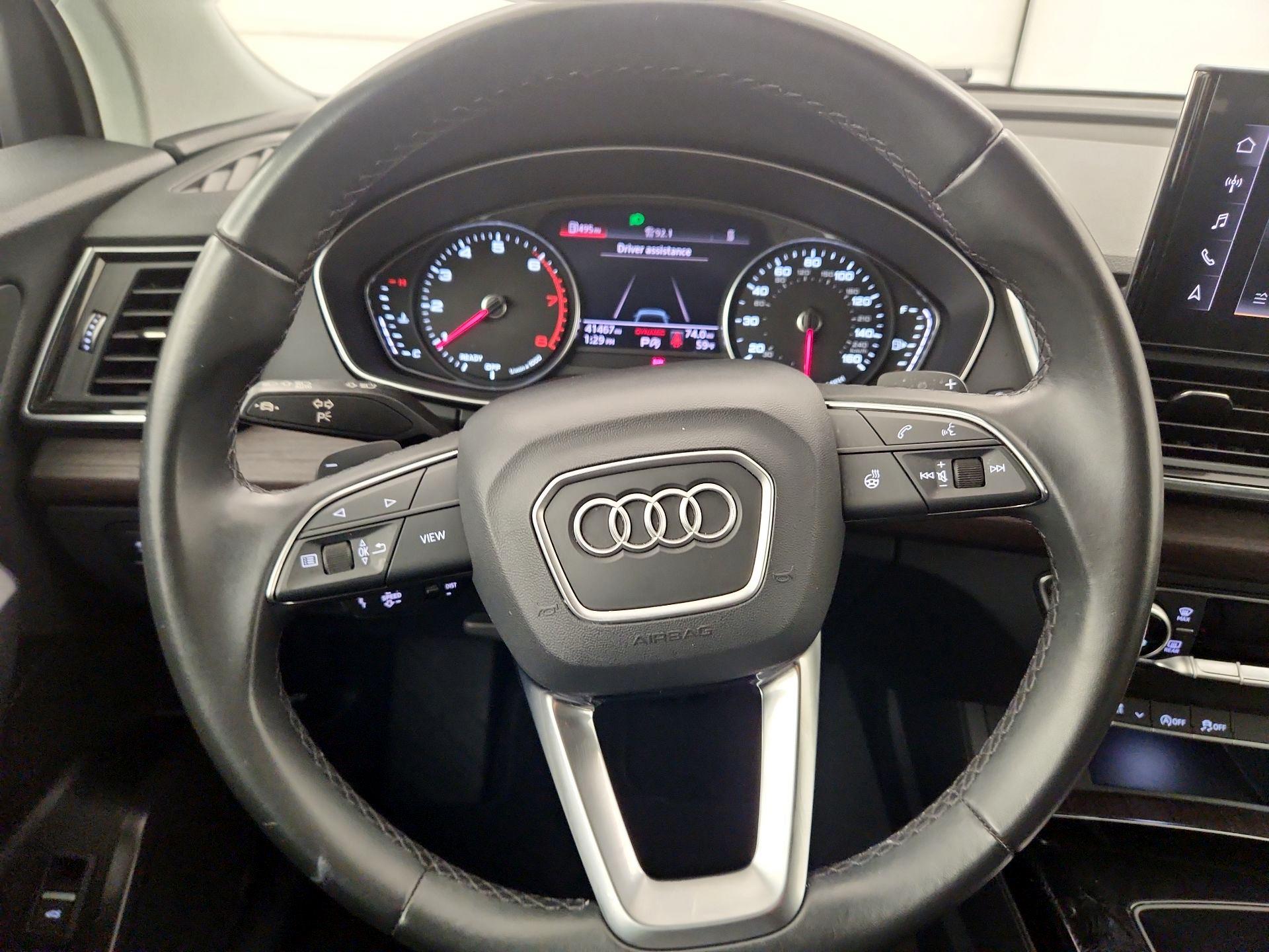 Thumbnail: 2023 Audi Q5 - 10